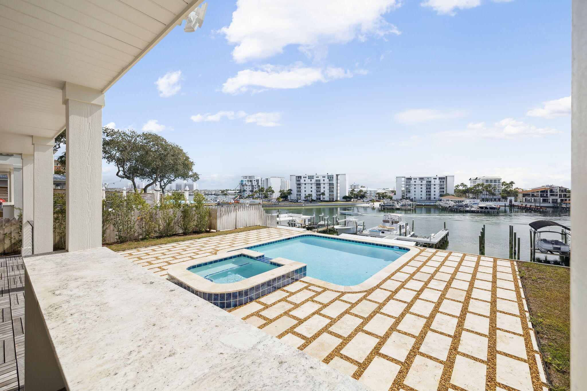The Retreat at Old Pass - Residential