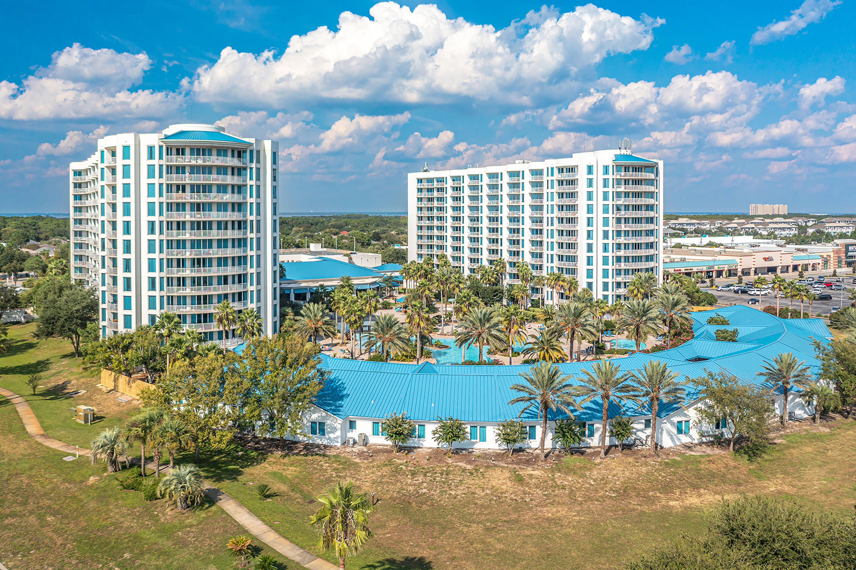 THE PALMS OF DESTIN - Residential