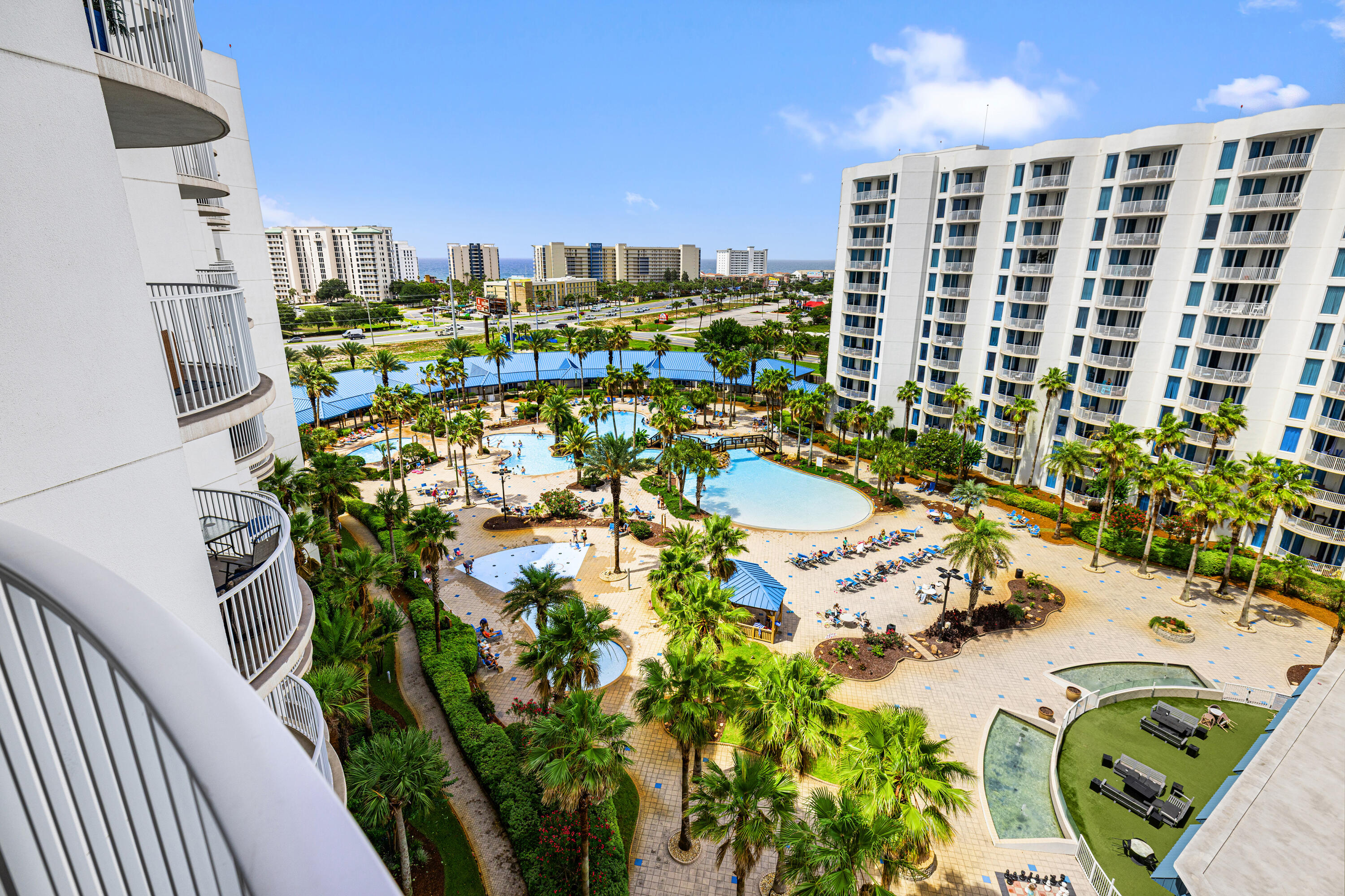 THE PALMS OF DESTIN - Residential