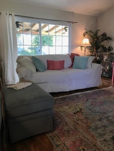 KELL-AIRE GARDENS - Residential