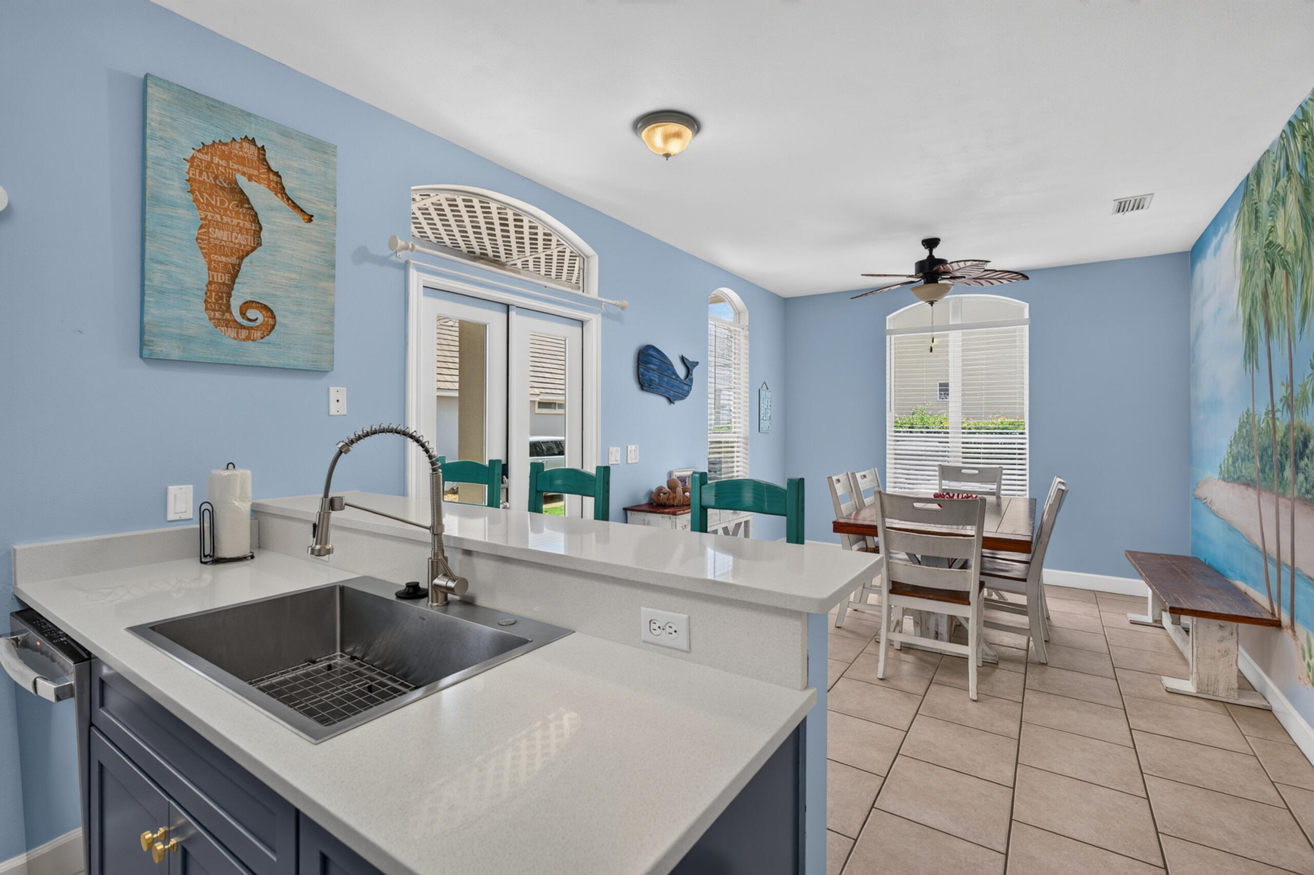 EMERALD SHORES - Residential
