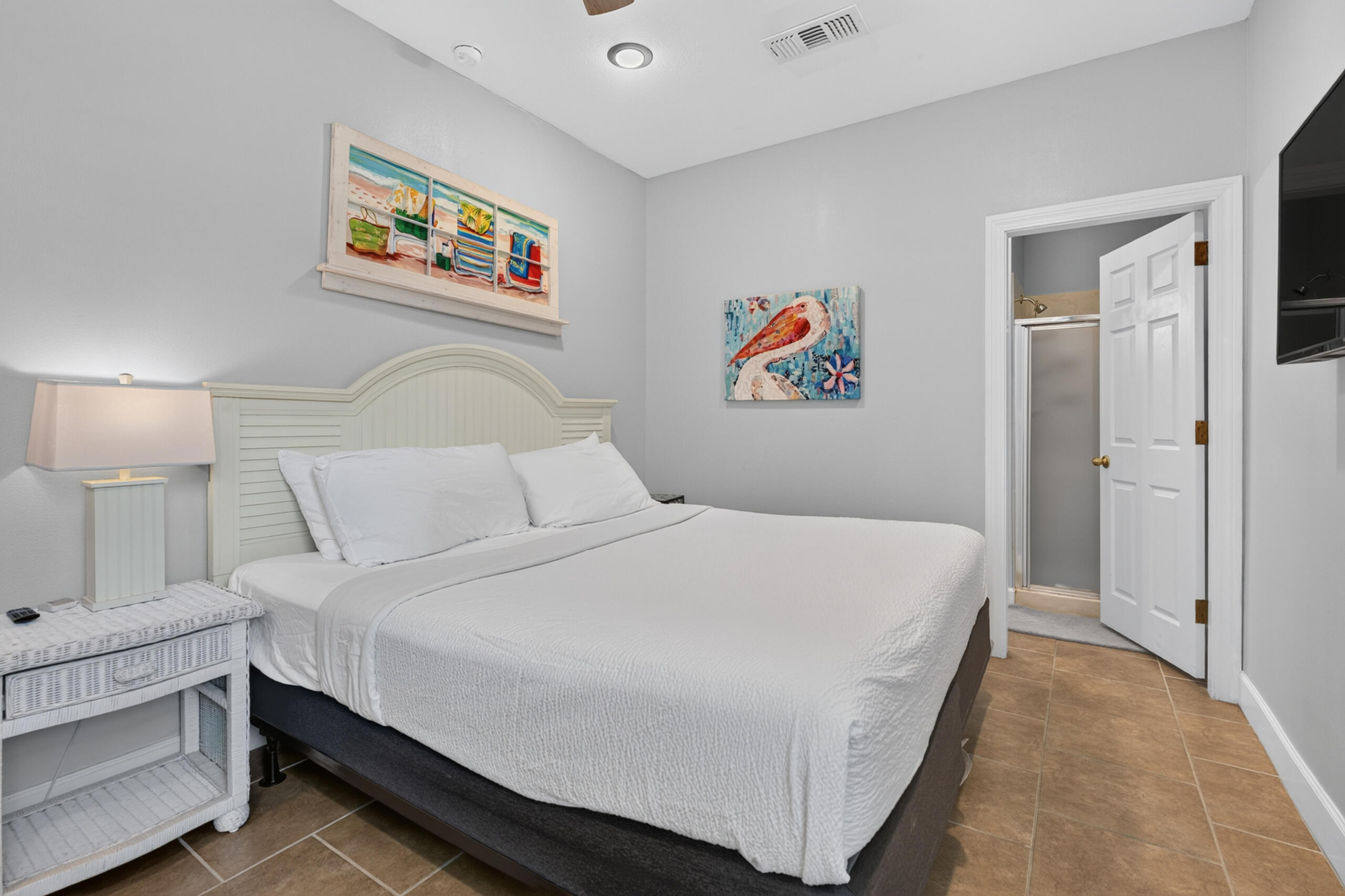 EMERALD SHORES - Residential