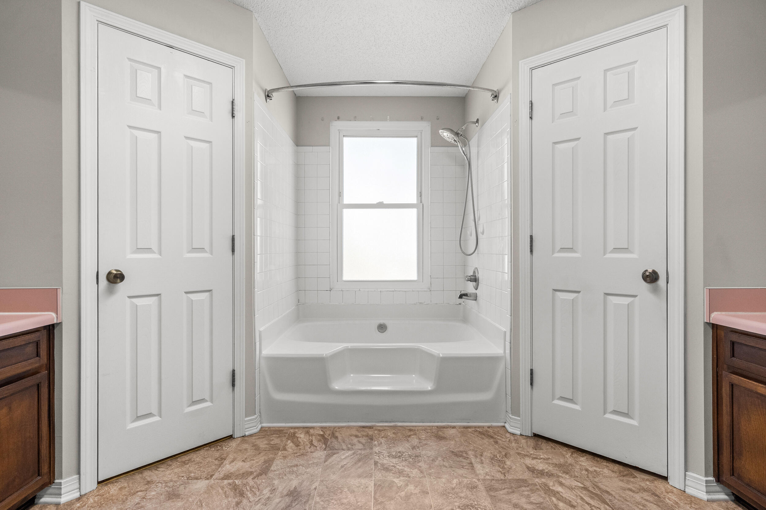 SOUTHVIEW ESTATES - Residential