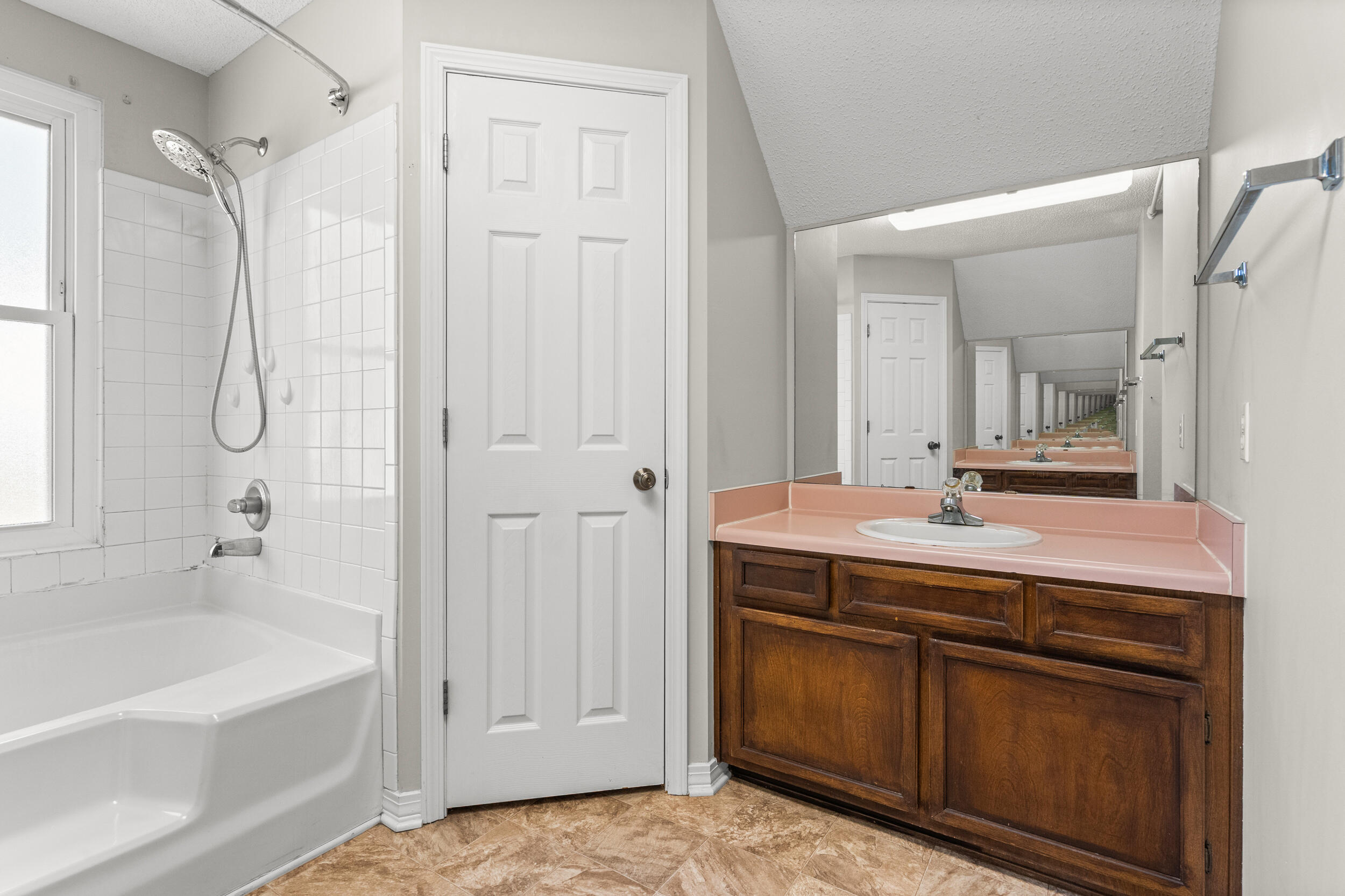 SOUTHVIEW ESTATES - Residential