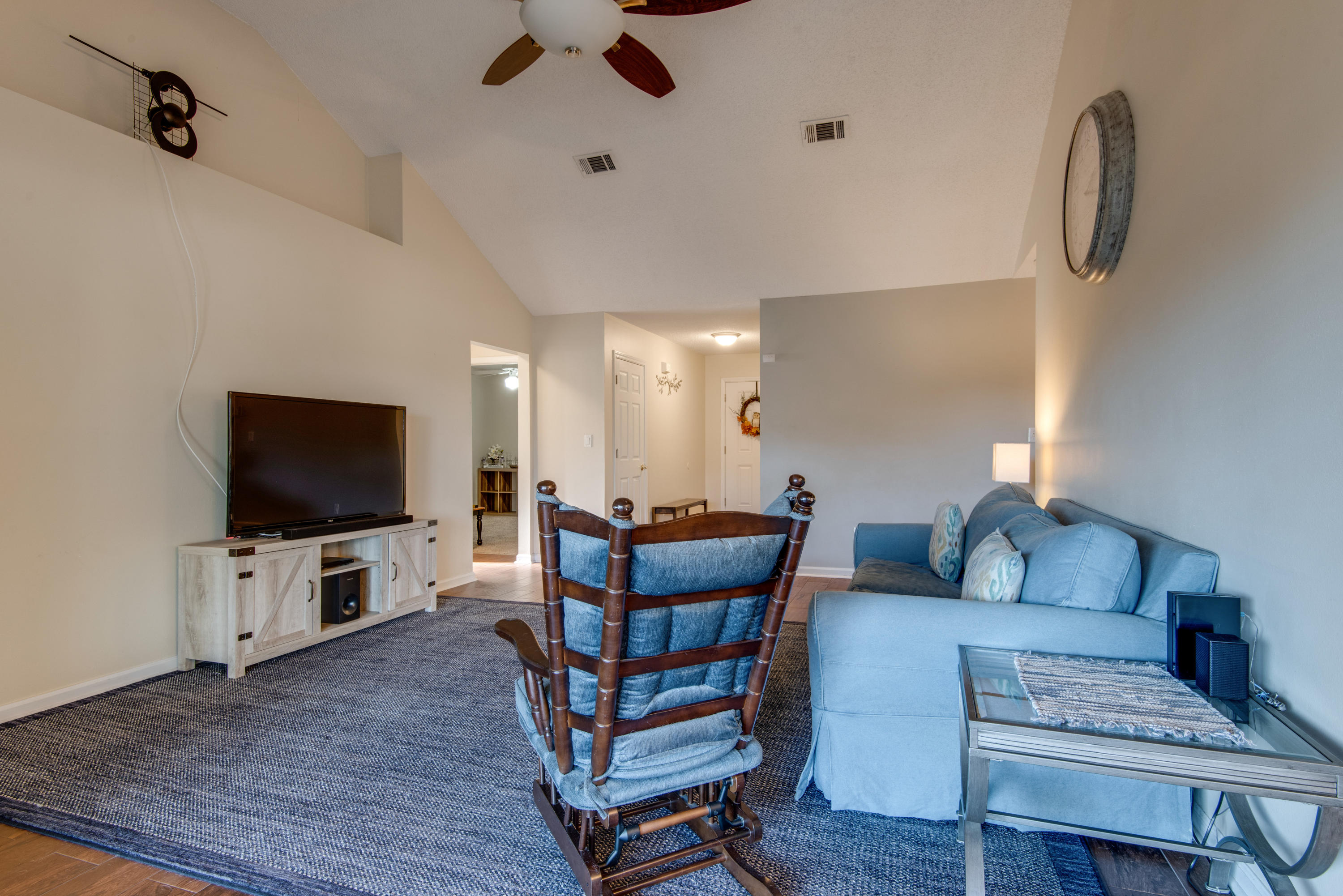 VALPARAISO PLAT 15 - Residential Lease