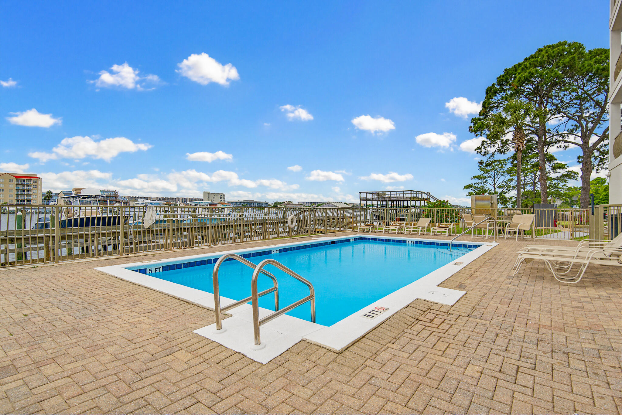 SAILWATCH LANDING CONDO UNIT B401 - Residential