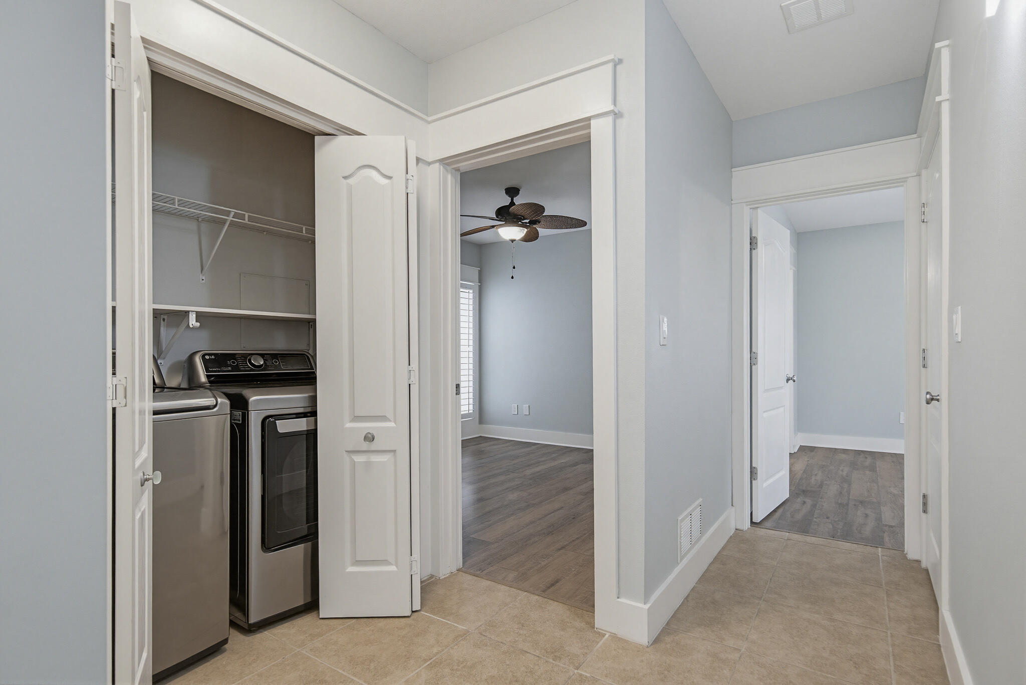 SAILWATCH LANDING CONDO UNIT B401 - Residential