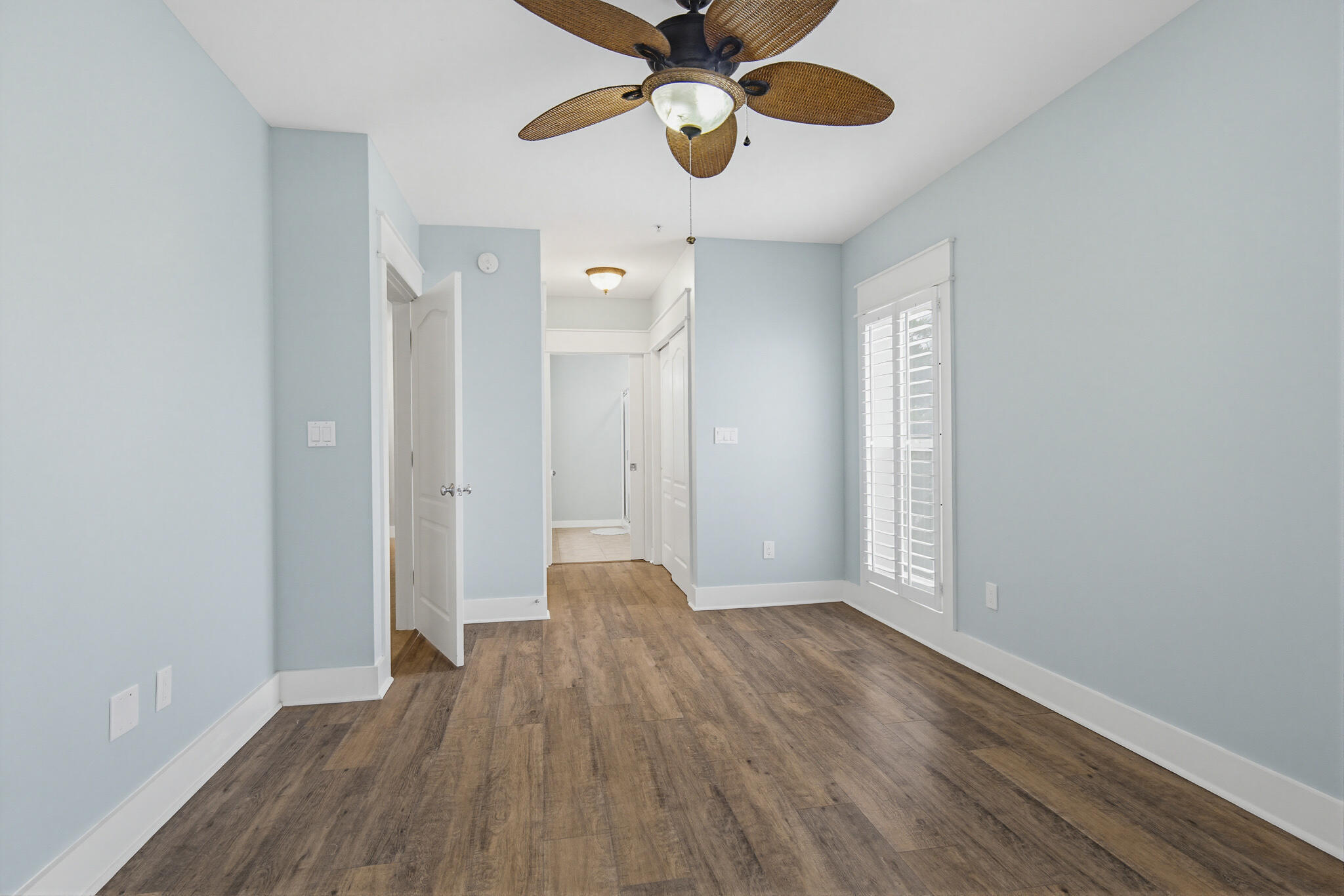SAILWATCH LANDING CONDO UNIT B401 - Residential