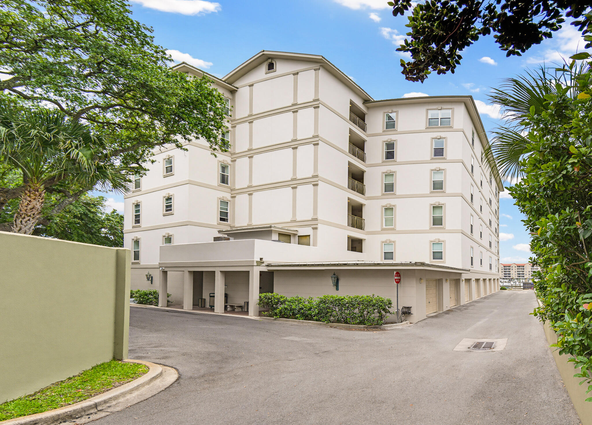 SAILWATCH LANDING CONDO UNIT B401 - Residential