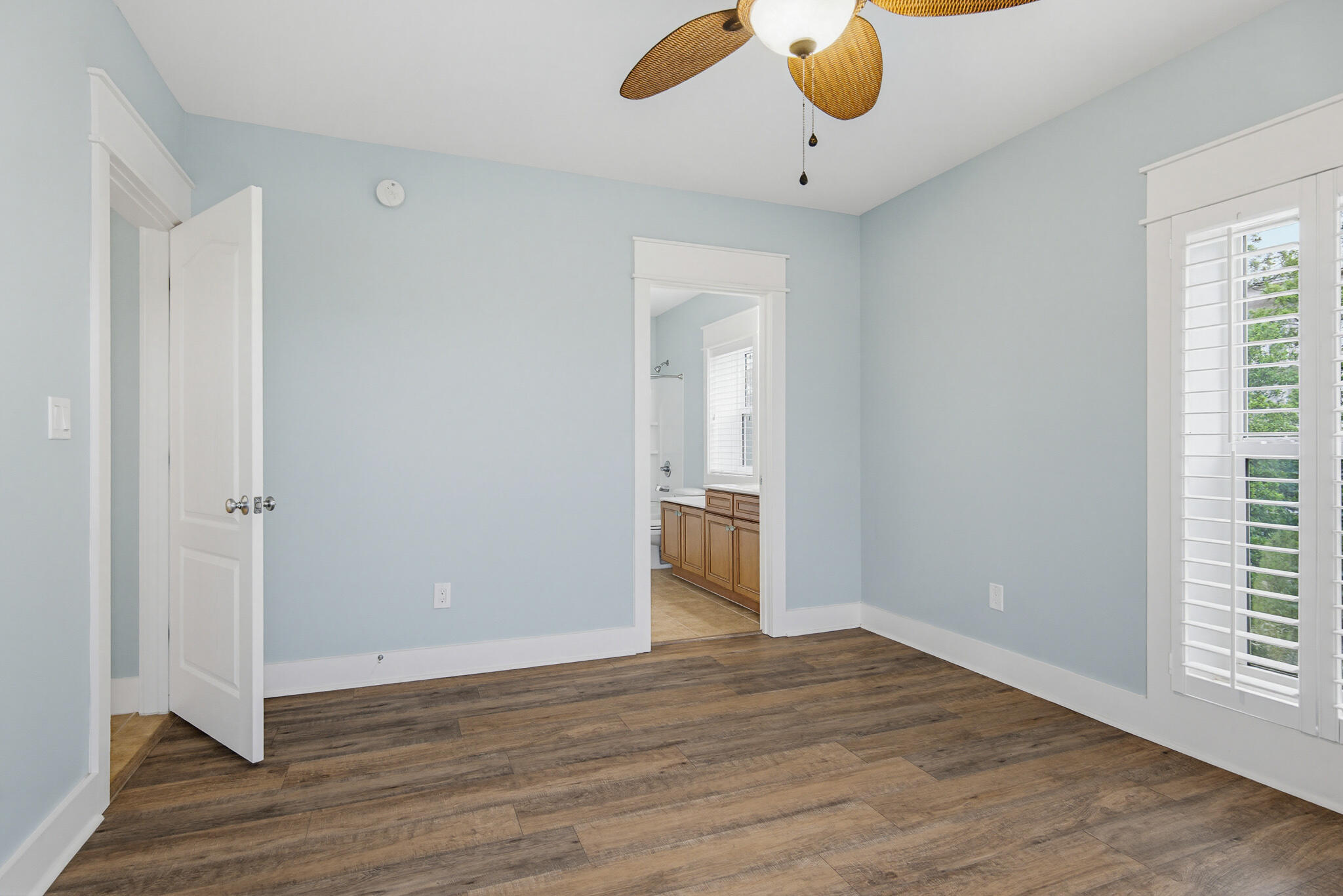 SAILWATCH LANDING CONDO UNIT B401 - Residential