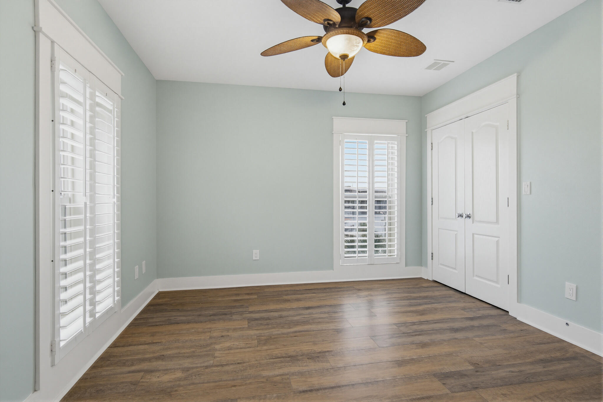 SAILWATCH LANDING CONDO UNIT B401 - Residential