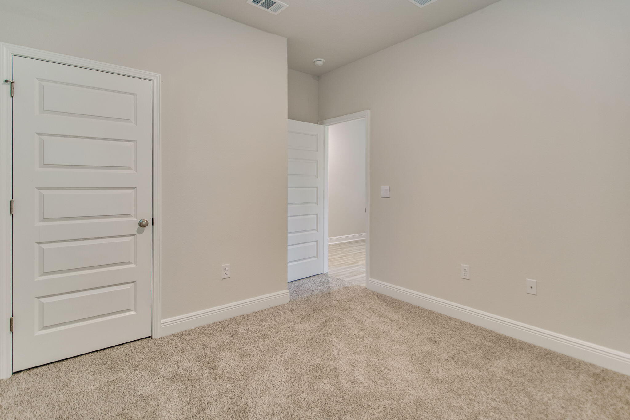 PLANTATION WOODS - Residential