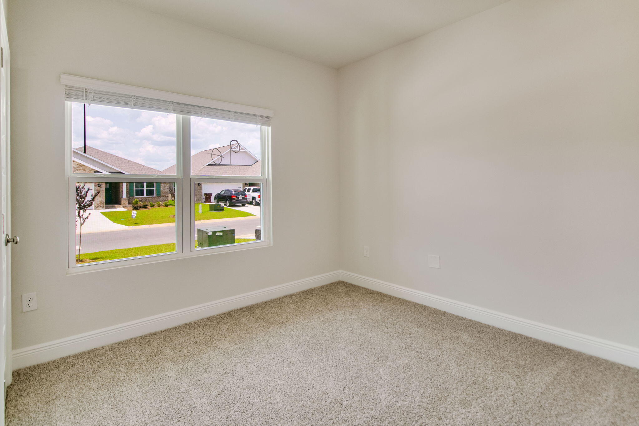 PLANTATION WOODS - Residential