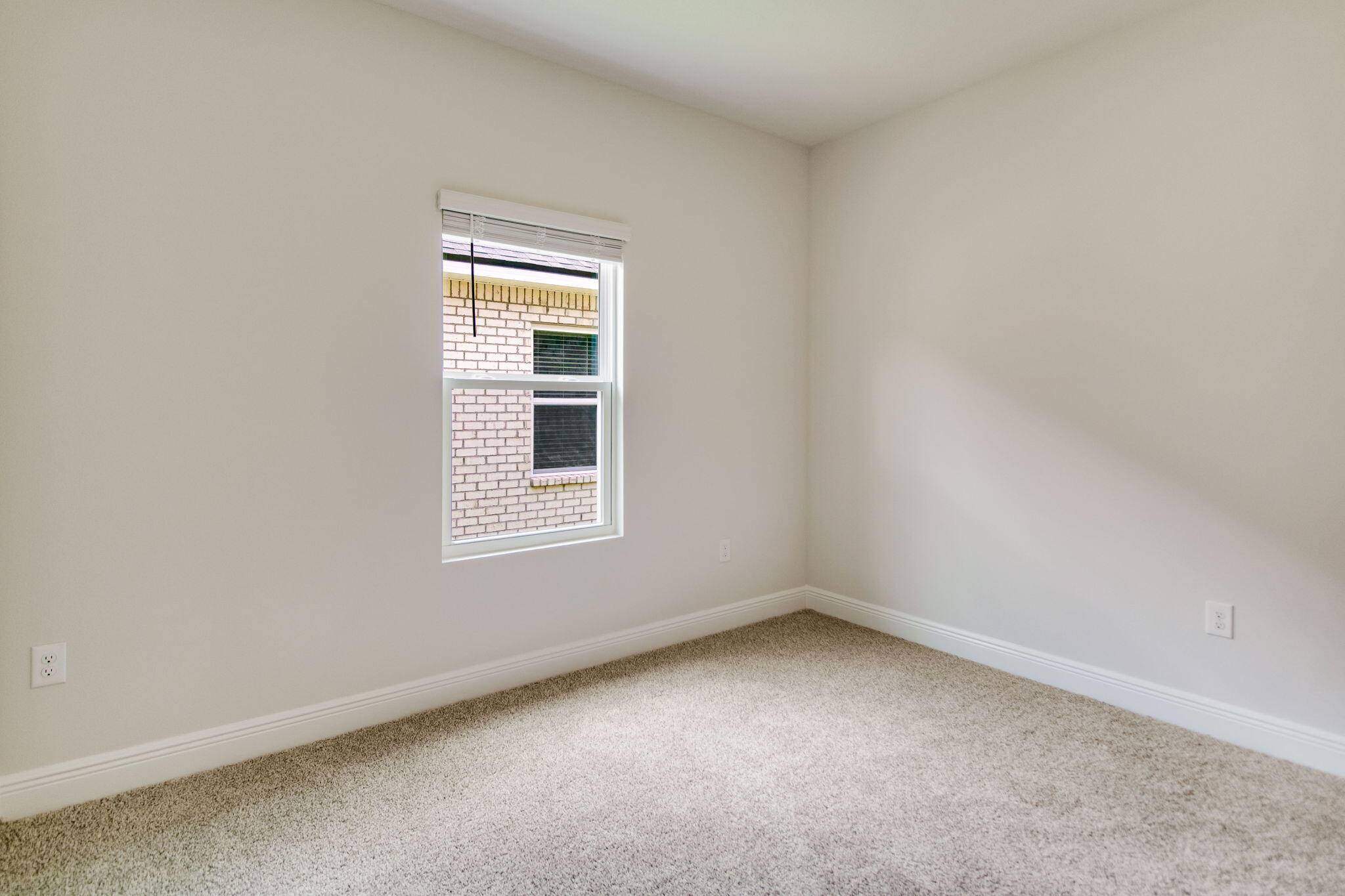 PLANTATION WOODS - Residential