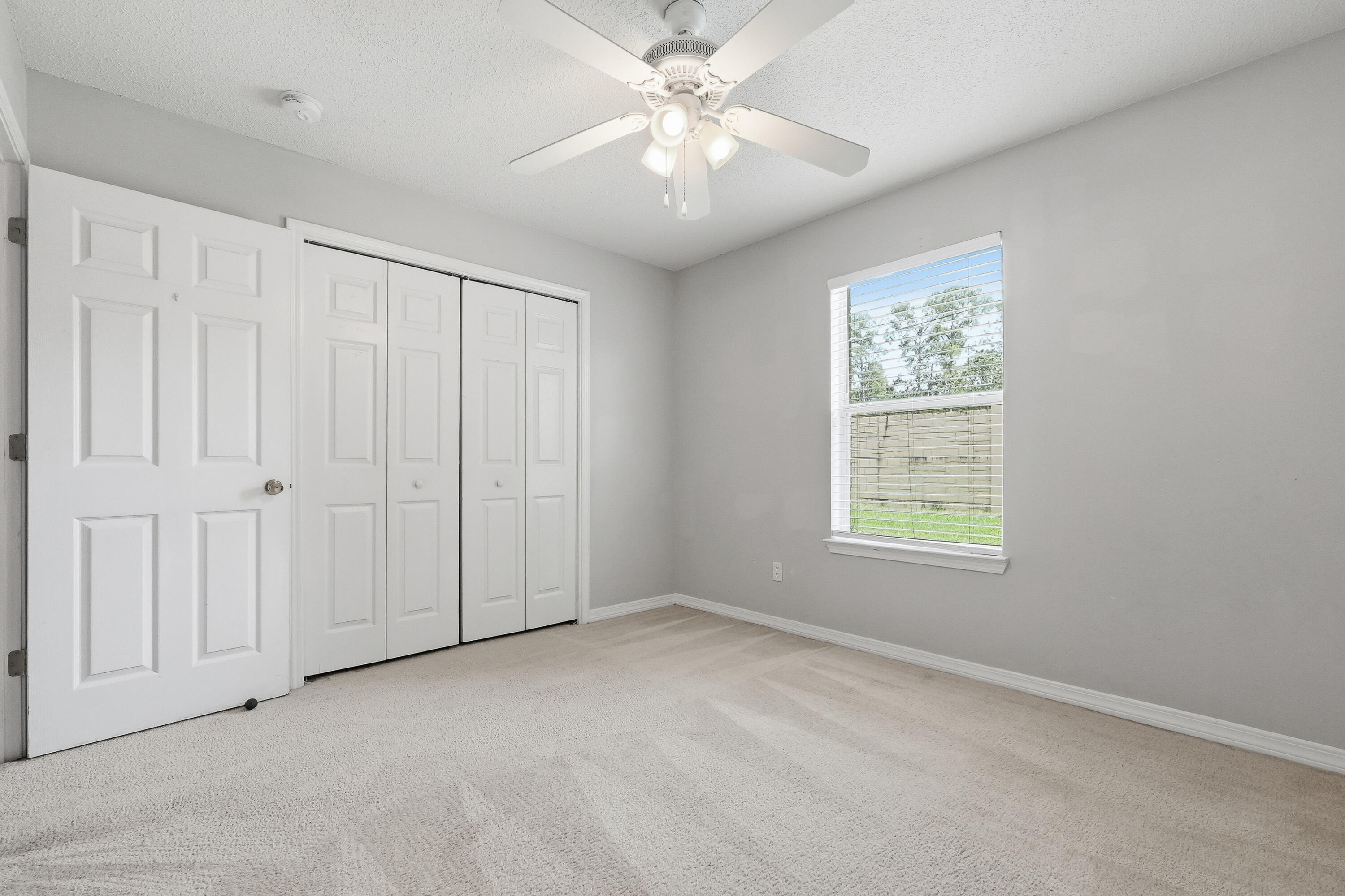 COUNTRYVIEW ESTATES 10TH ADDN - Residential Lease