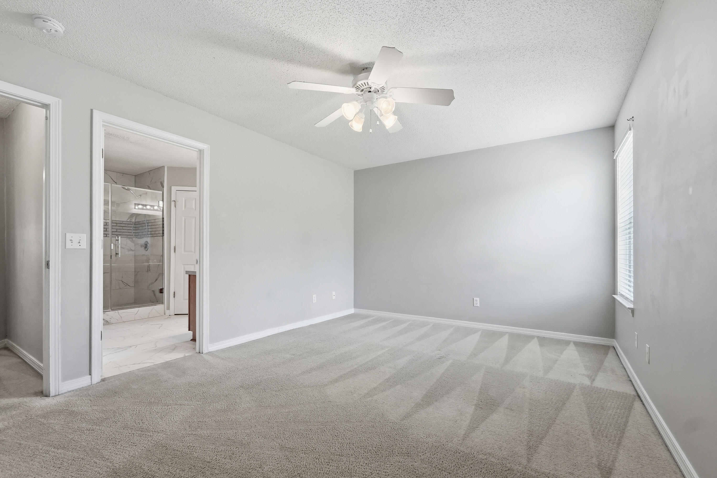 COUNTRYVIEW ESTATES 10TH ADDN - Residential Lease