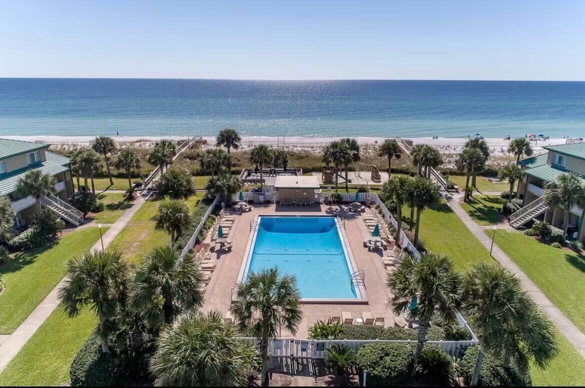 SEASPRAY CONDO - Residential