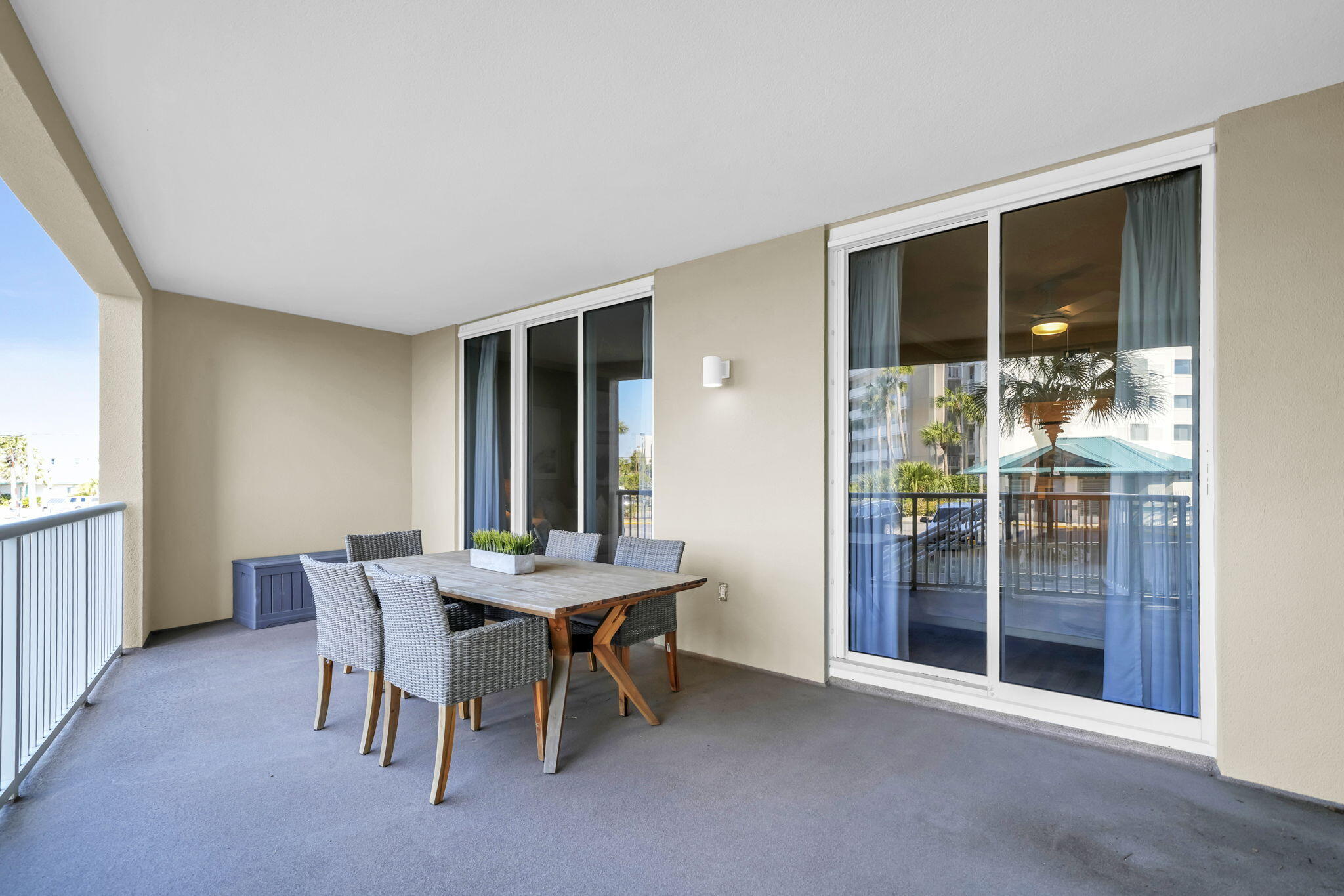 AZURE - Residential