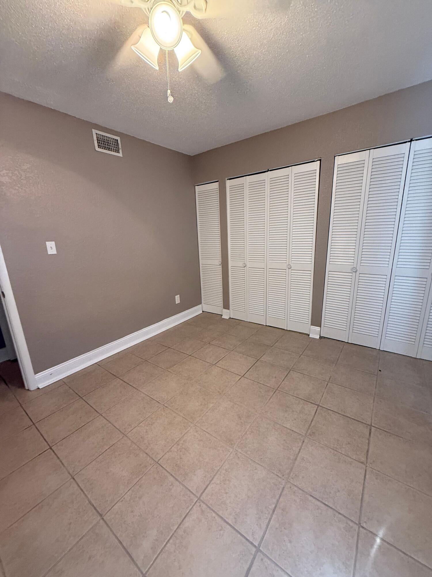 FOUNTAINHEAD CONDO - Residential Lease
