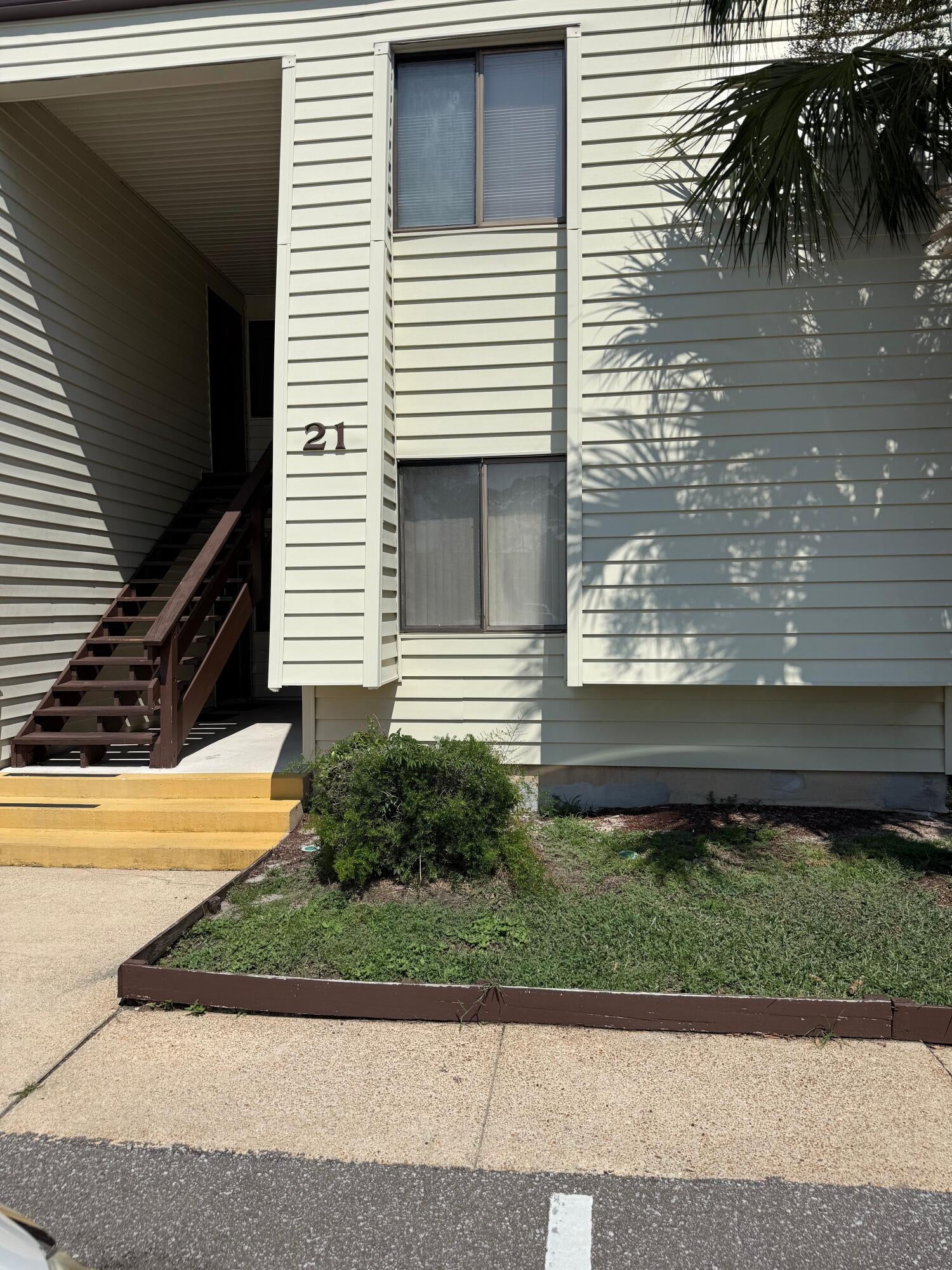 FOUNTAINHEAD CONDO - Residential Lease