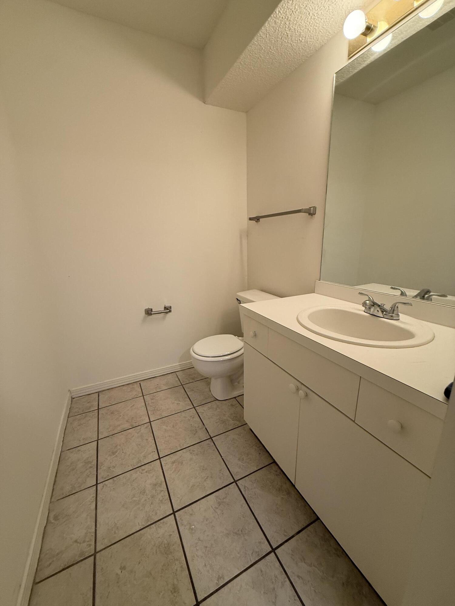 SHANGRA WOODS - Residential Lease