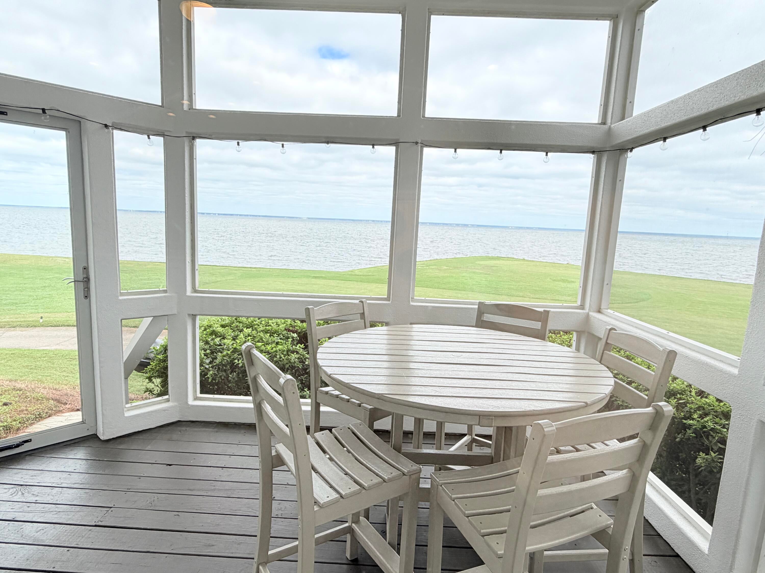 VANTAGE POINTE - Residential
