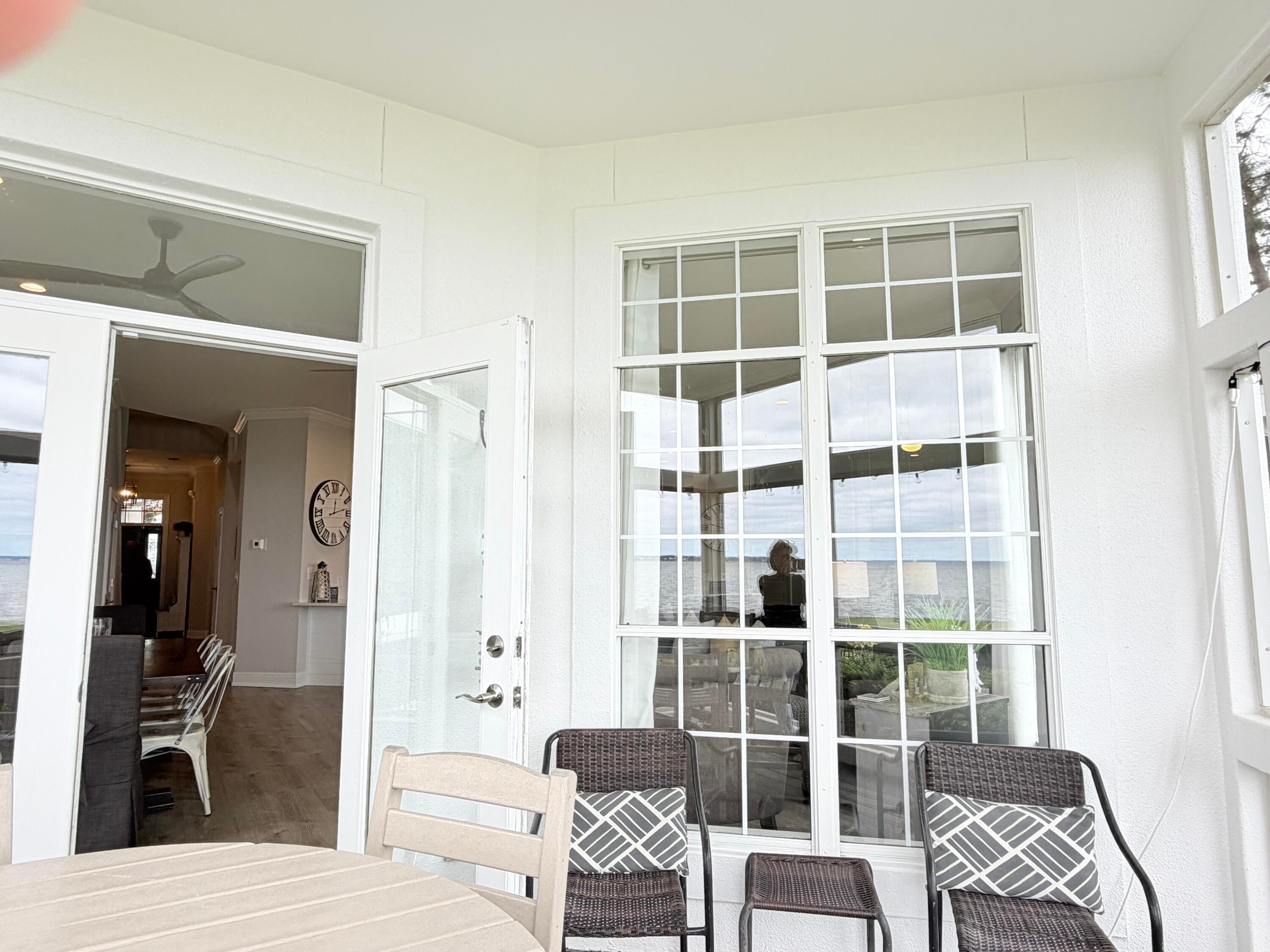 VANTAGE POINTE - Residential
