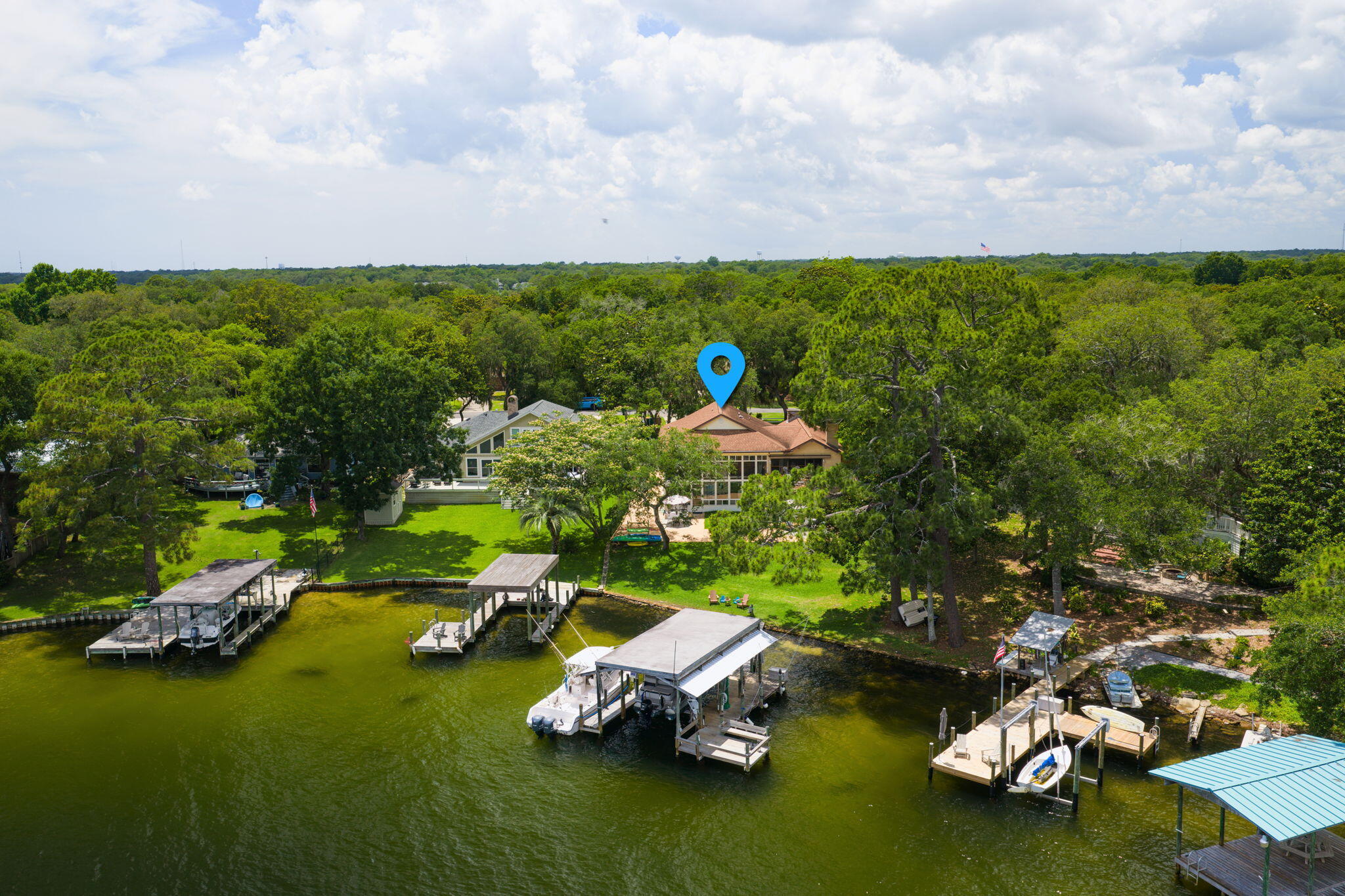 Poquito Bayou - Residential