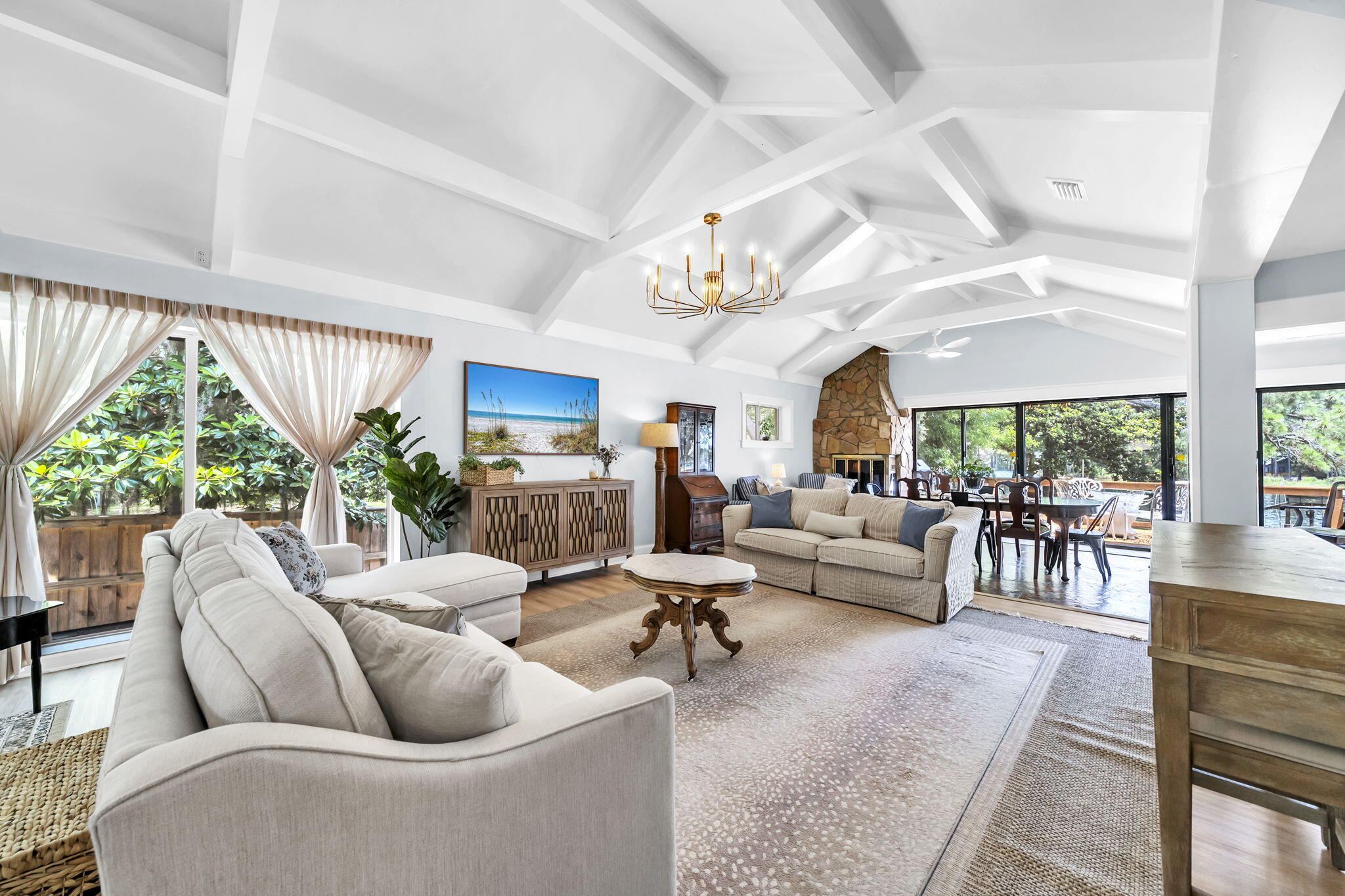 Poquito Bayou - Residential