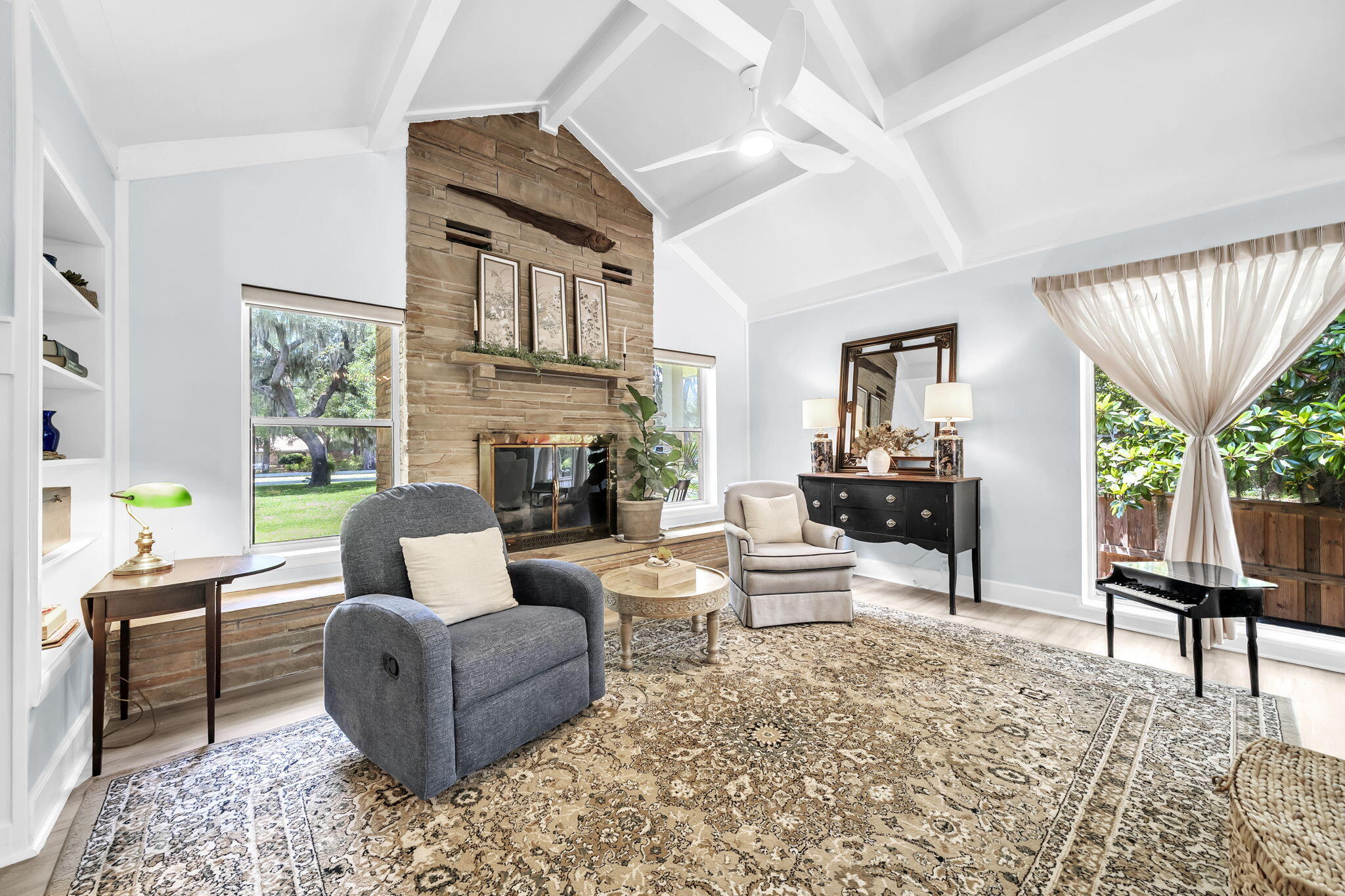 Poquito Bayou - Residential