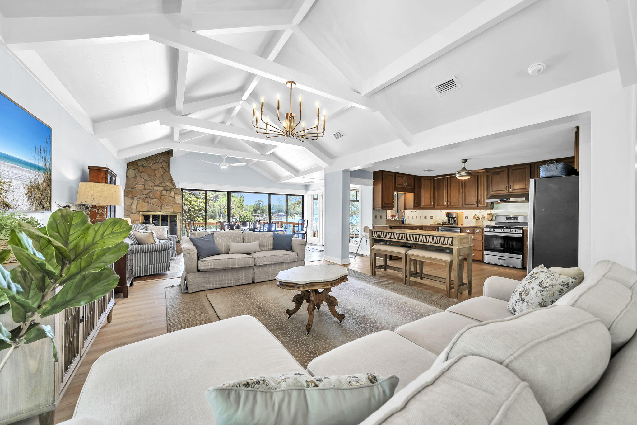 Poquito Bayou - Residential