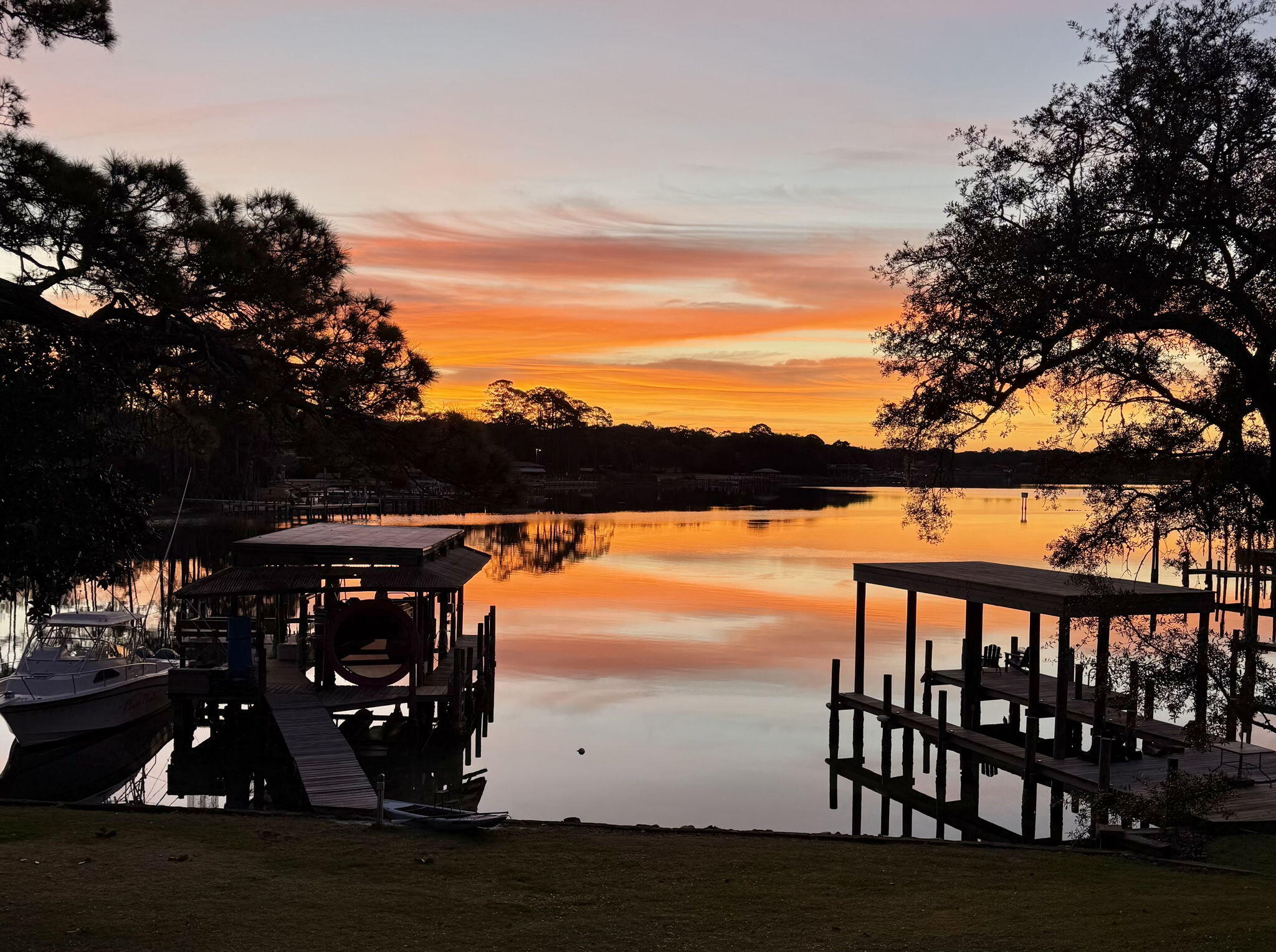 Poquito Bayou - Residential