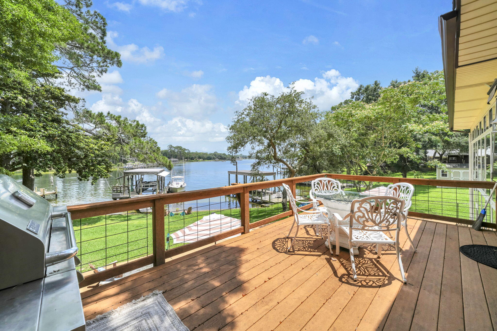 Poquito Bayou - Residential