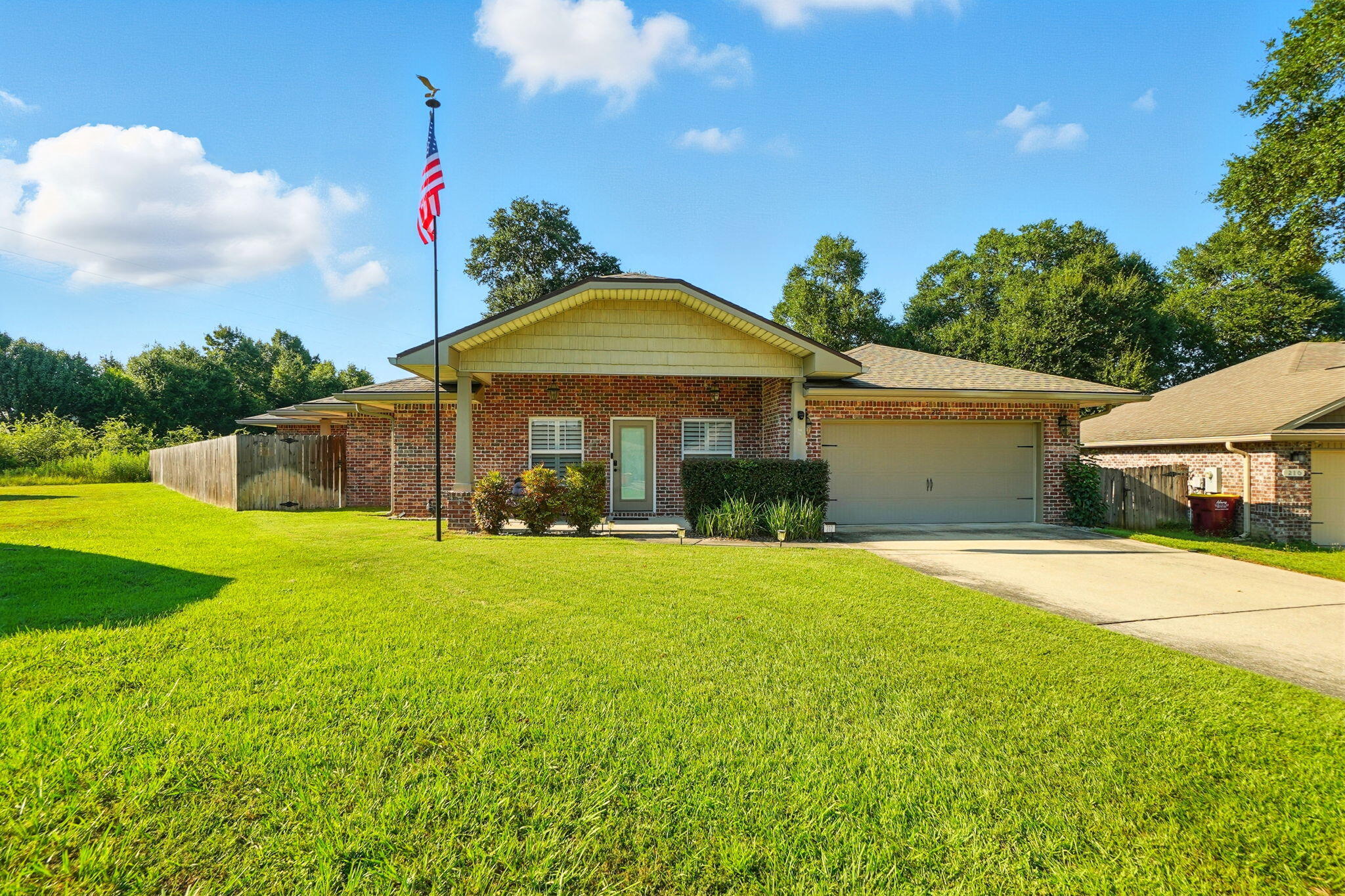 TRAILWOOD ESTATES - Residential