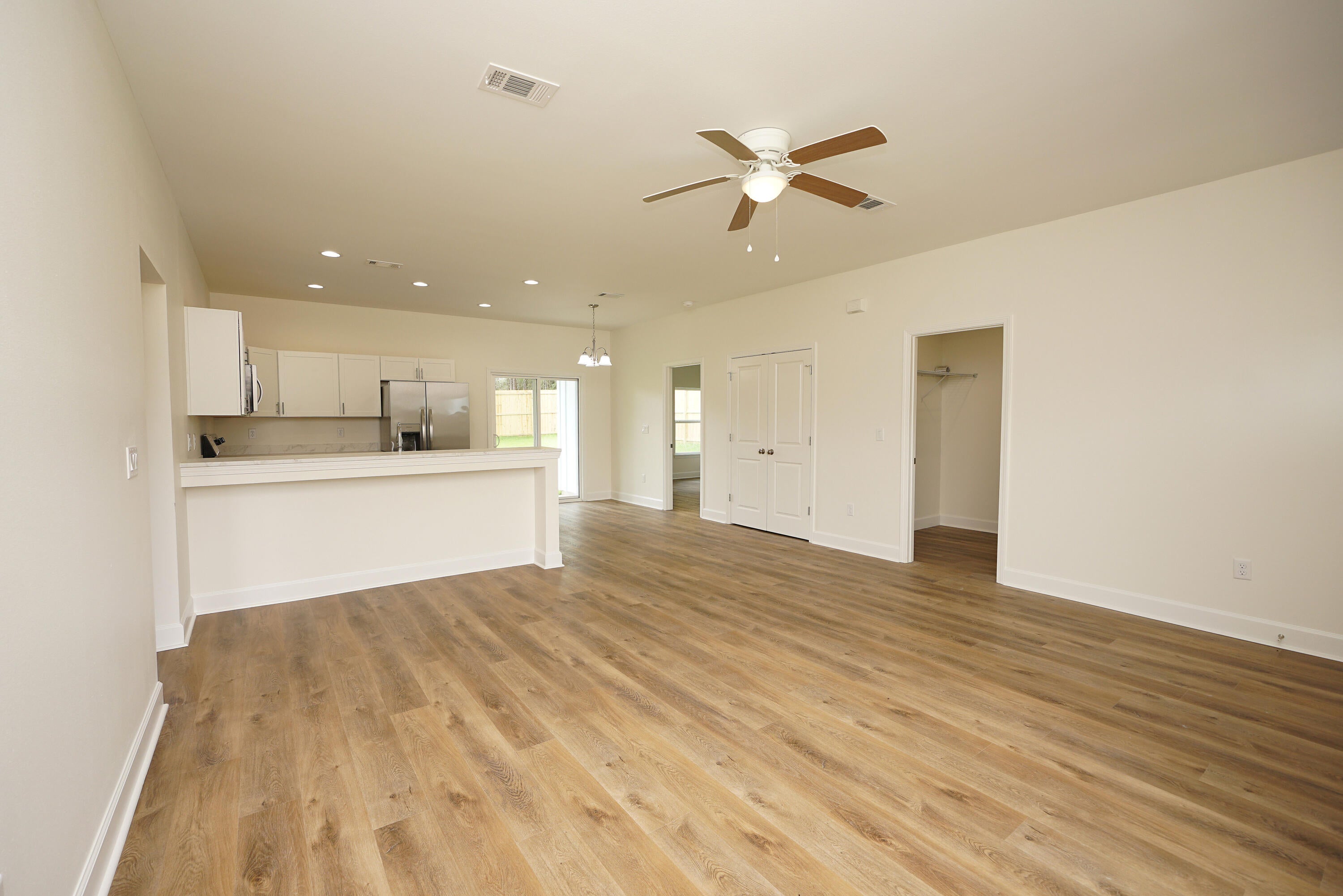 OAKWOOD HILLS UNIT 1 - Residential