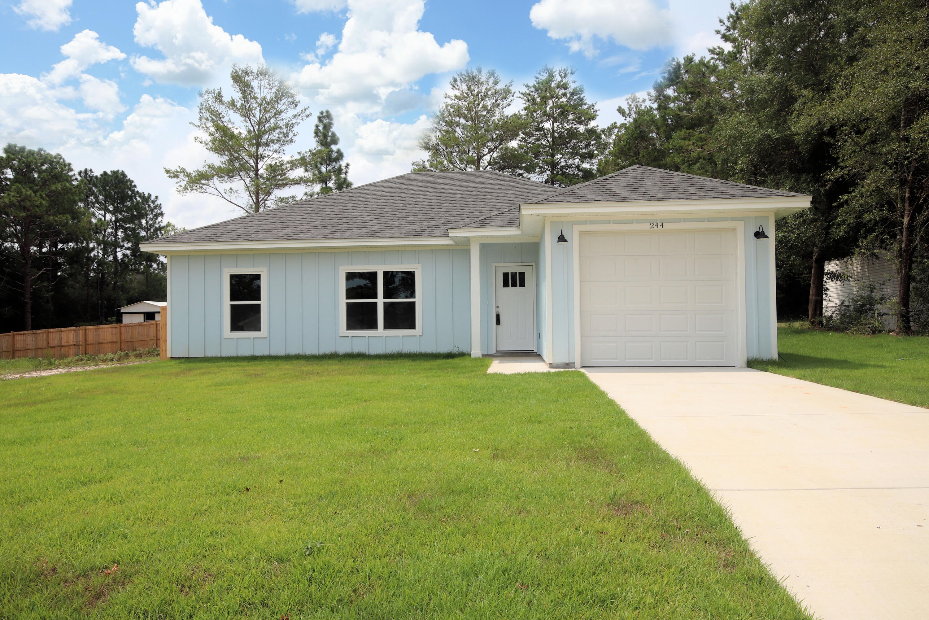 OAKWOOD HILLS UNIT 1 - Residential