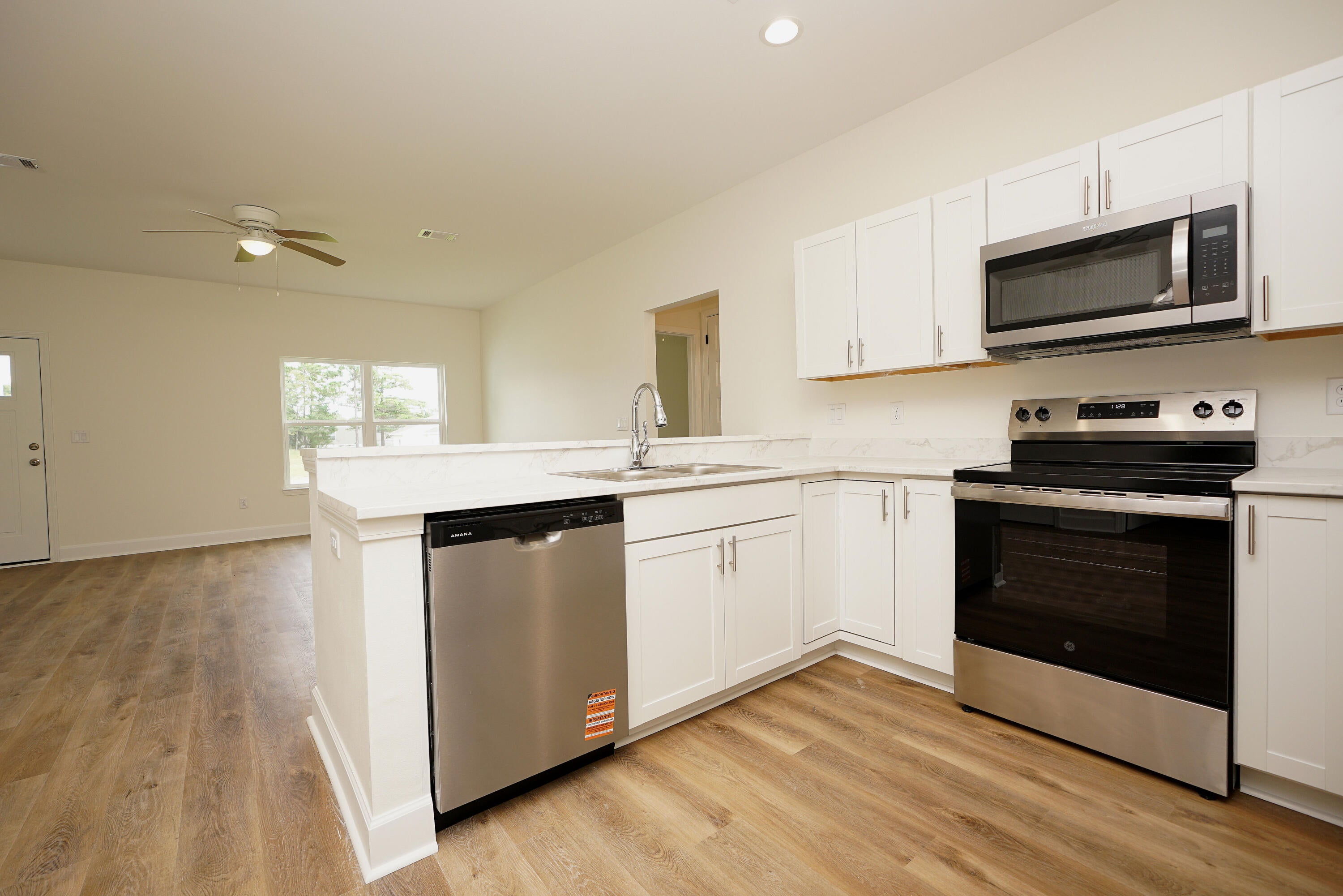 OAKWOOD HILLS UNIT 1 - Residential