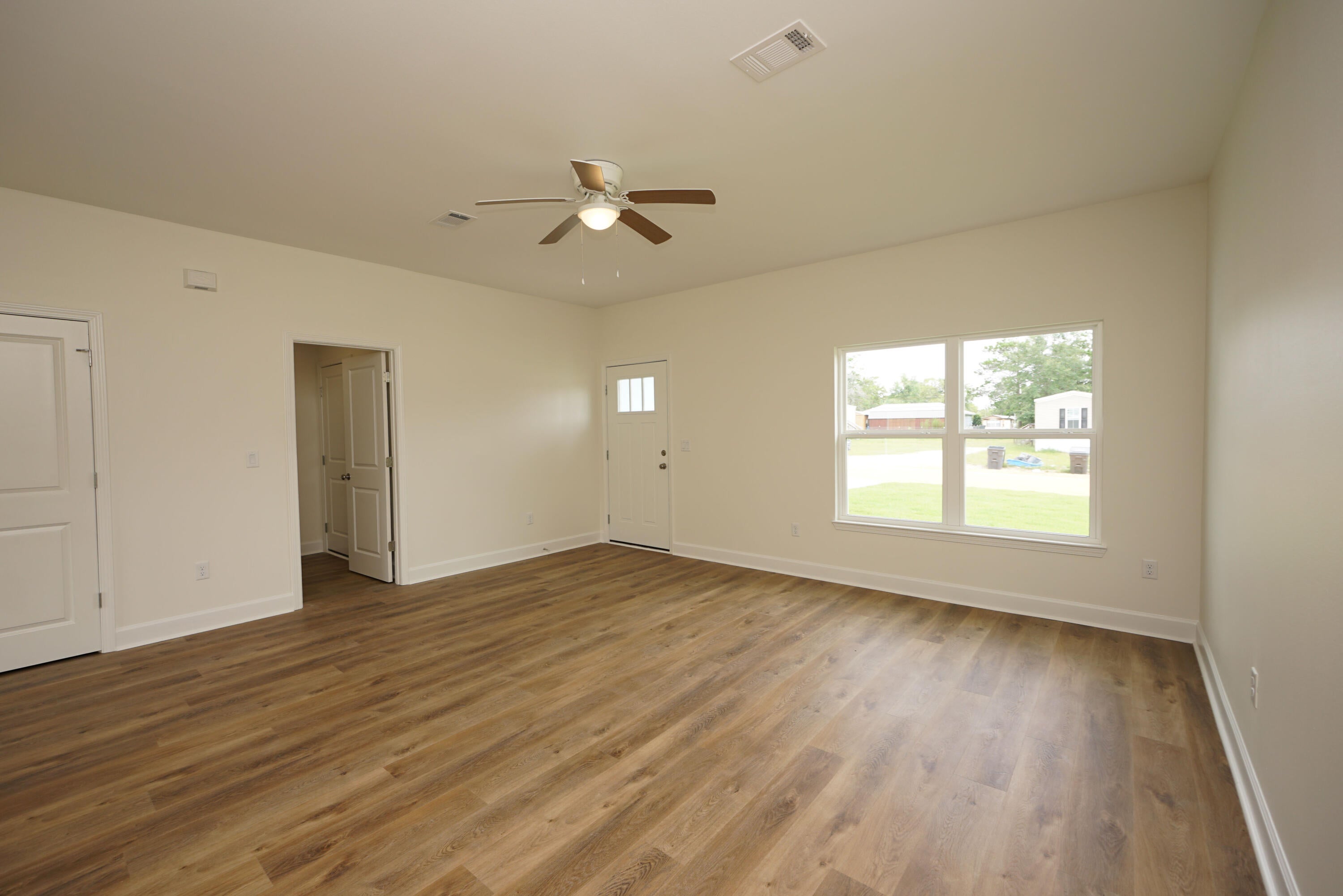 OAKWOOD HILLS UNIT 1 - Residential