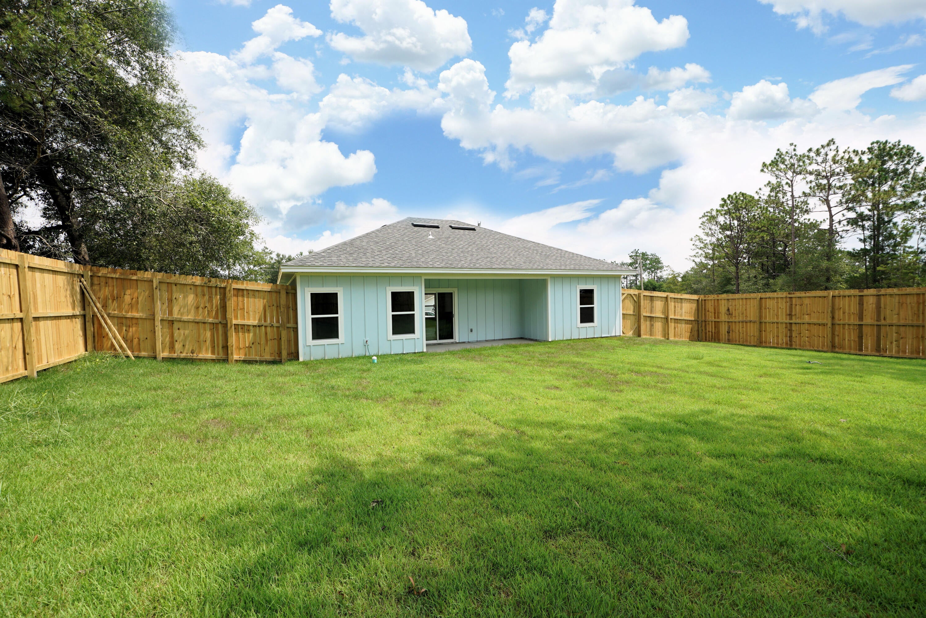OAKWOOD HILLS UNIT 1 - Residential