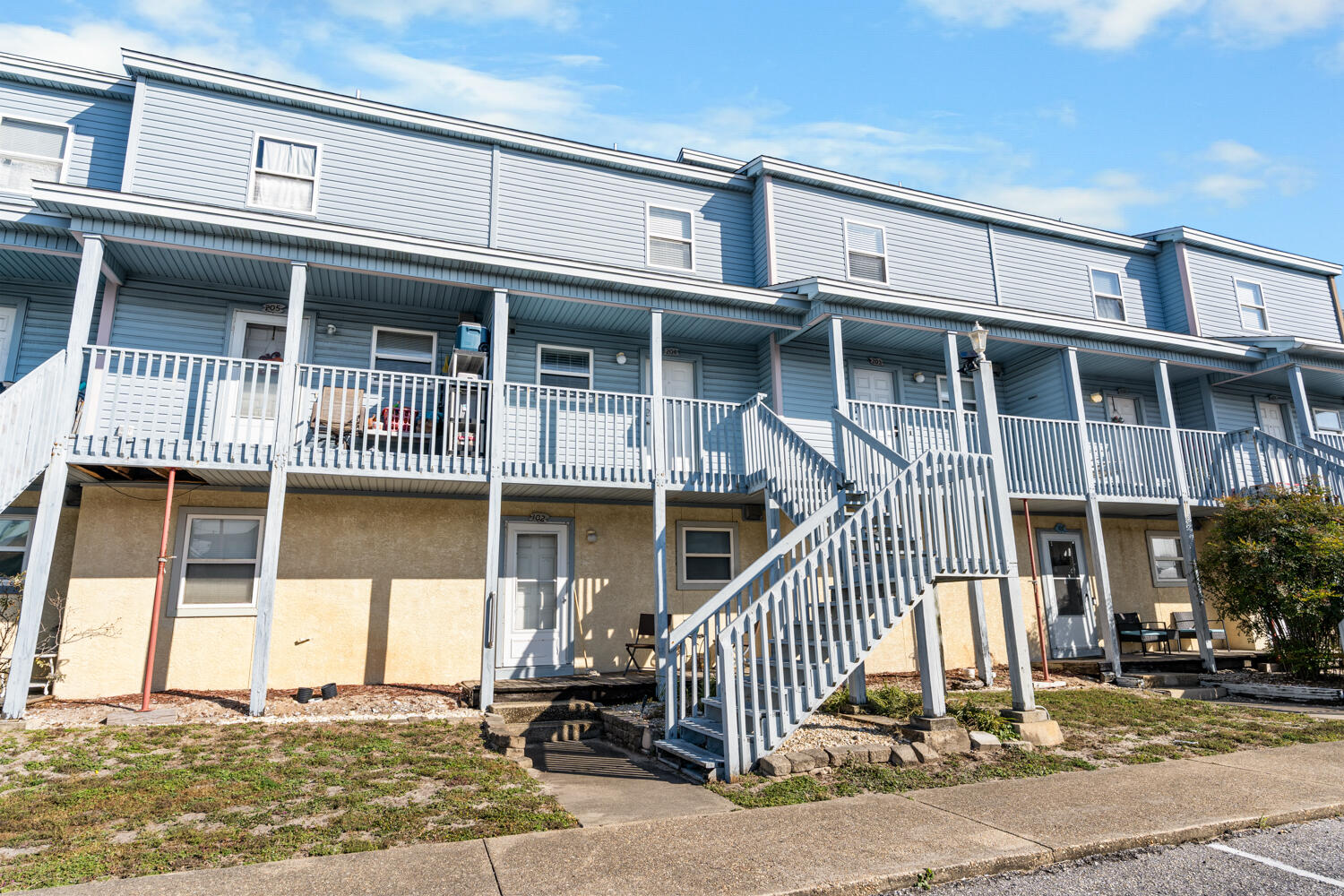 COMMODORES LANDING - Residential