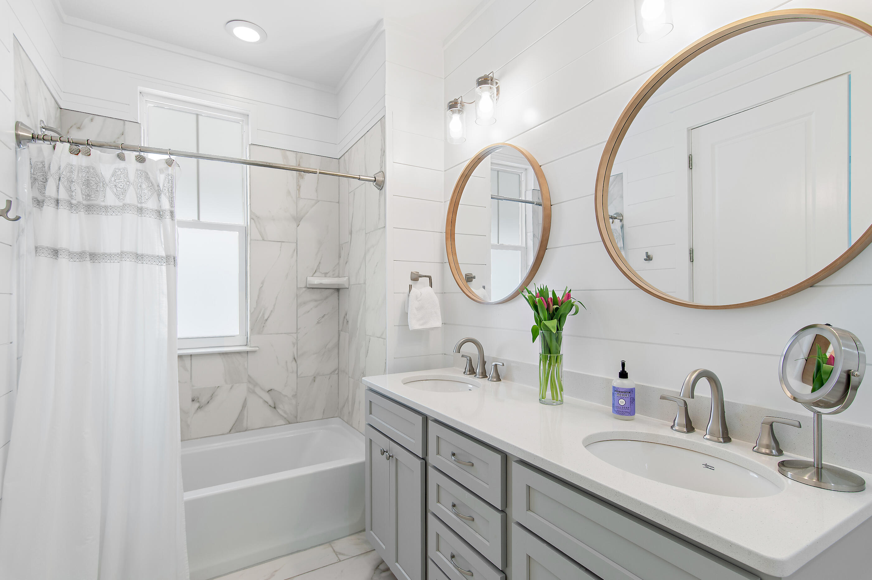 30A TOWNHOMES - Residential