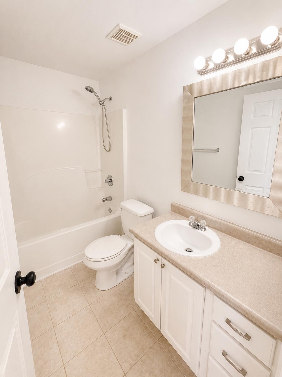 REDSTONE ESTATES - Residential
