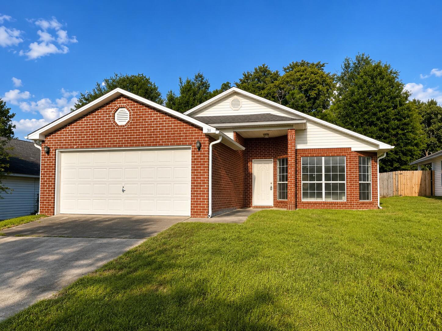 Welcome to 130 Sandstone Trail, a home offering fresh updates, a great layout, and an opportunity to make it truly your own! Step inside to find new paint and new flooring, giving the home a clean, refreshed feel from the moment you walk in. 2021 Roof annd water heater with a  New HVAC unit!!

The spacious kitchen area offers plenty of room for cooking, gathering, and entertaining. With a little vision and your own personal touches, this home has the potential to become the dream home you've been looking for.

Best of all--the price is hard to beat! Whether you're a first-time buyer, looking for your next home, or searching for a property where you can add your own style, 130 Sandstone Trail is definitely worth a look.