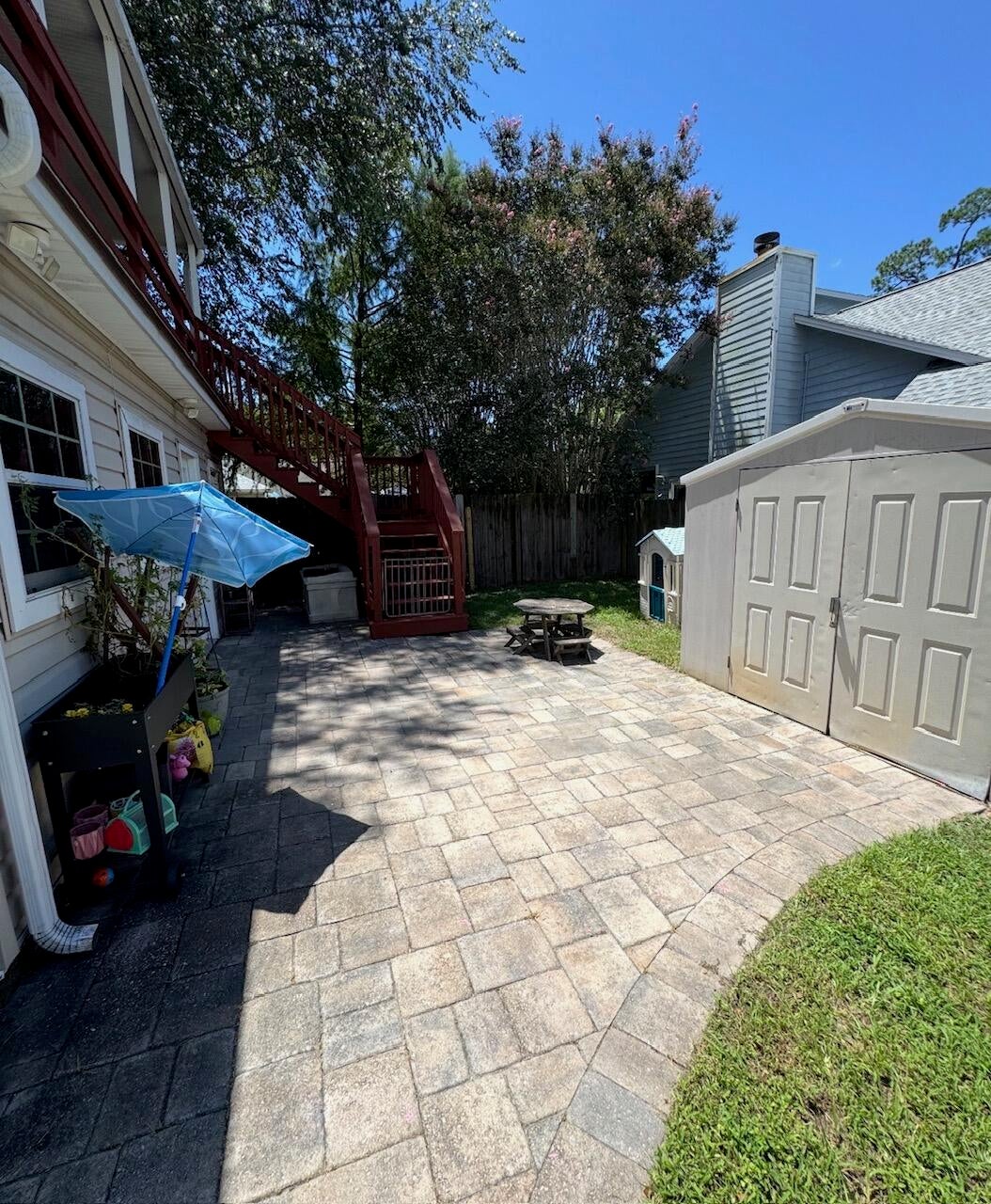 WINDMILL TERRACE - Residential