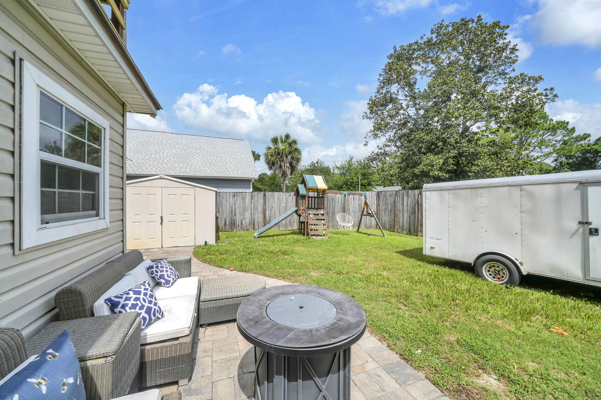 WINDMILL TERRACE - Residential