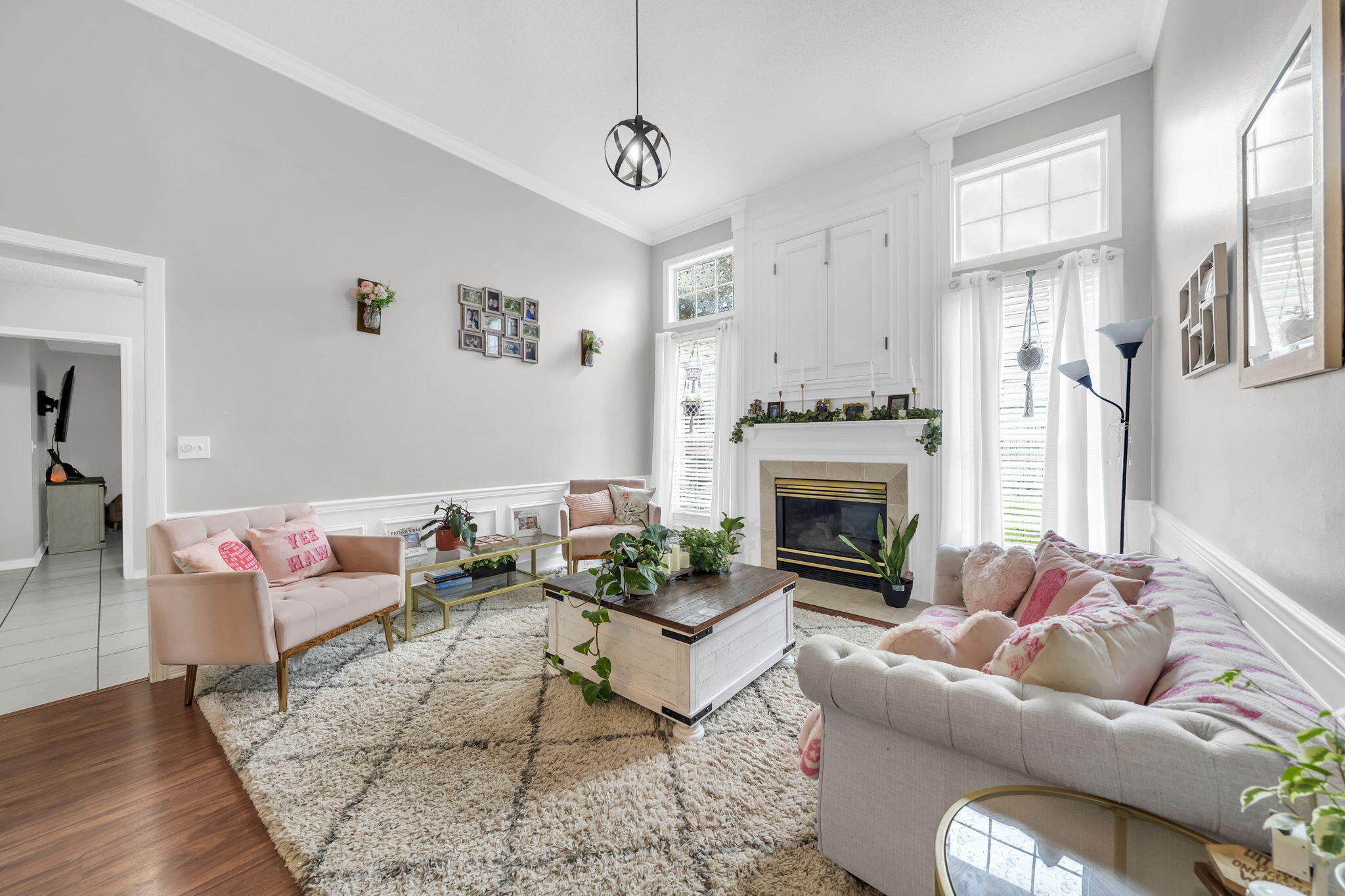 WINDMILL TERRACE - Residential