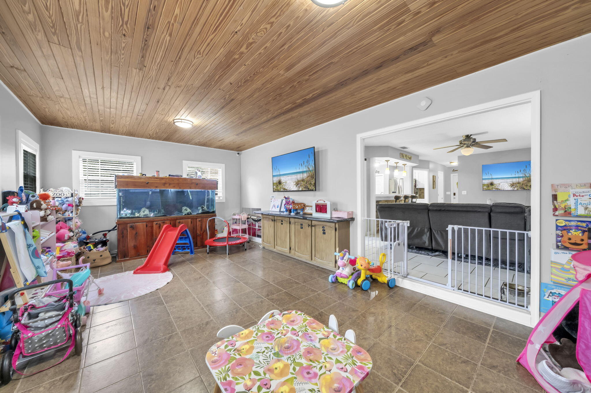 WINDMILL TERRACE - Residential