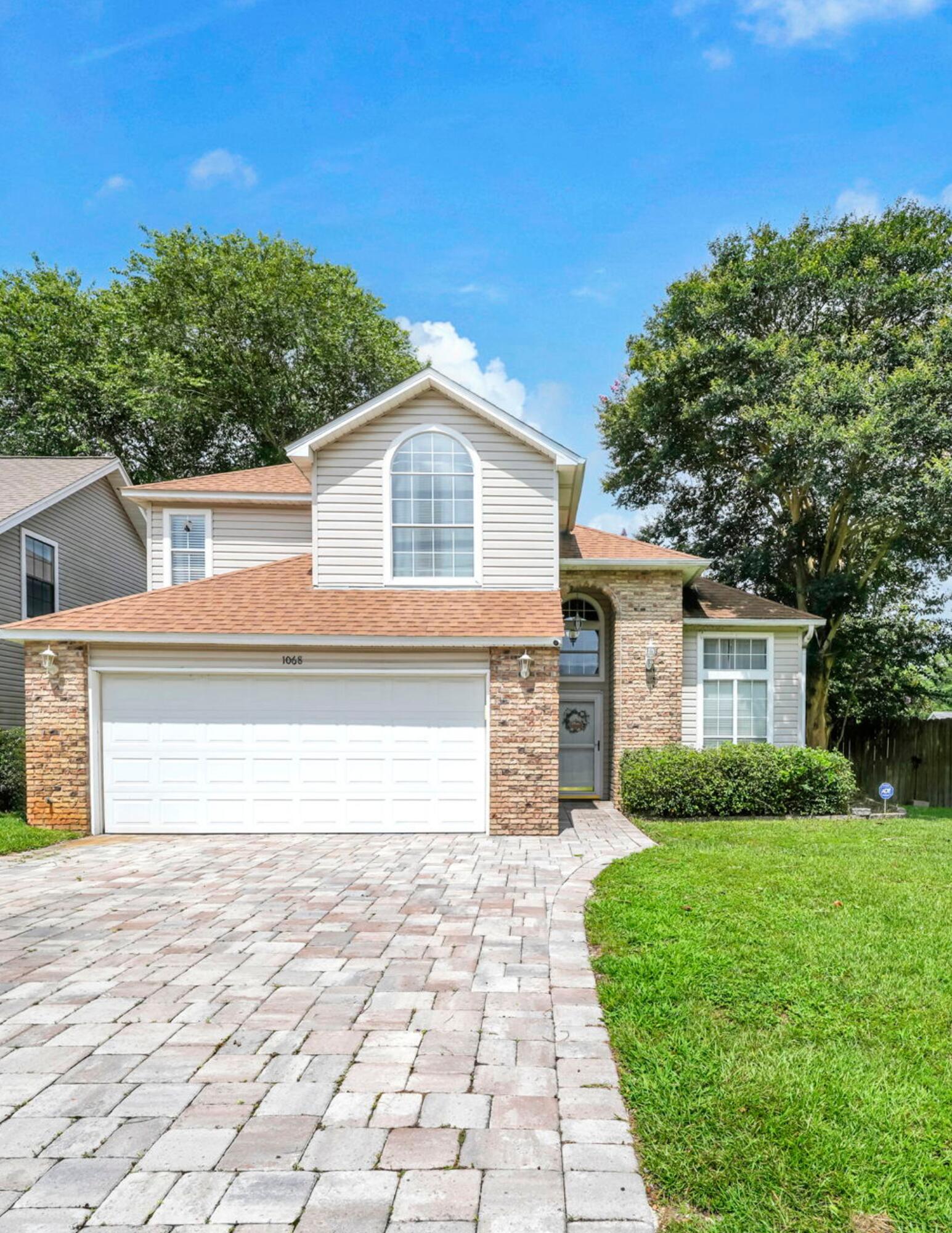 WINDMILL TERRACE - Residential