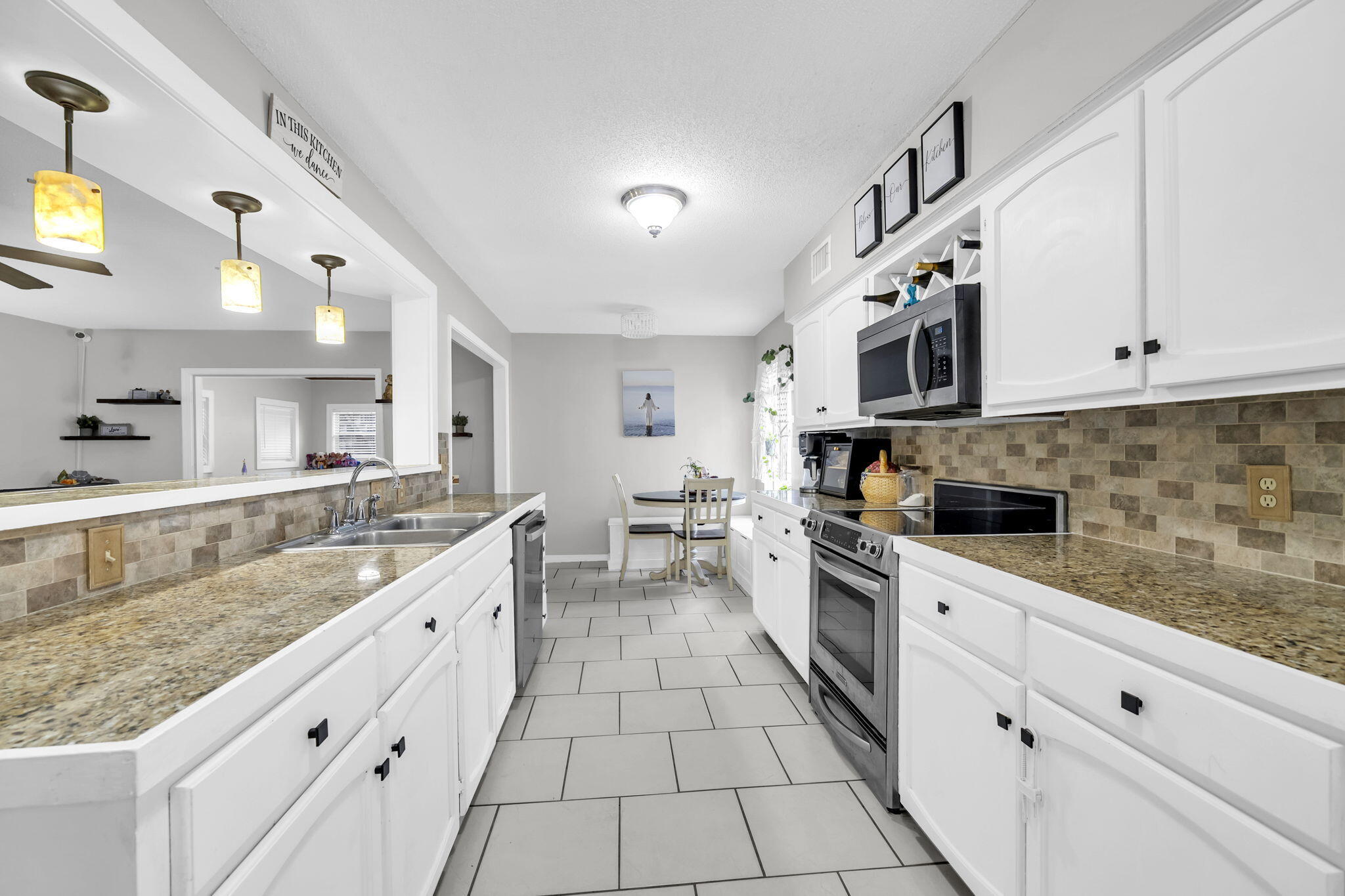 WINDMILL TERRACE - Residential