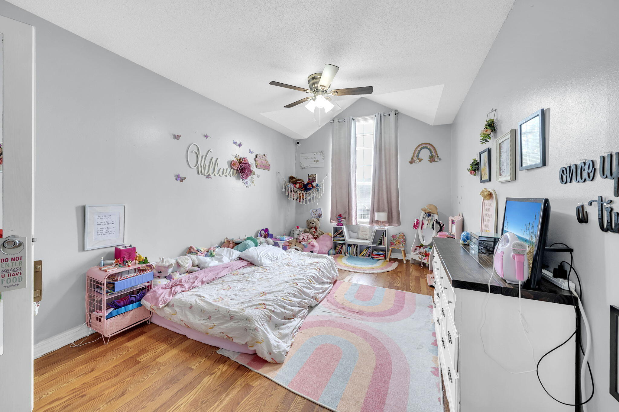 WINDMILL TERRACE - Residential